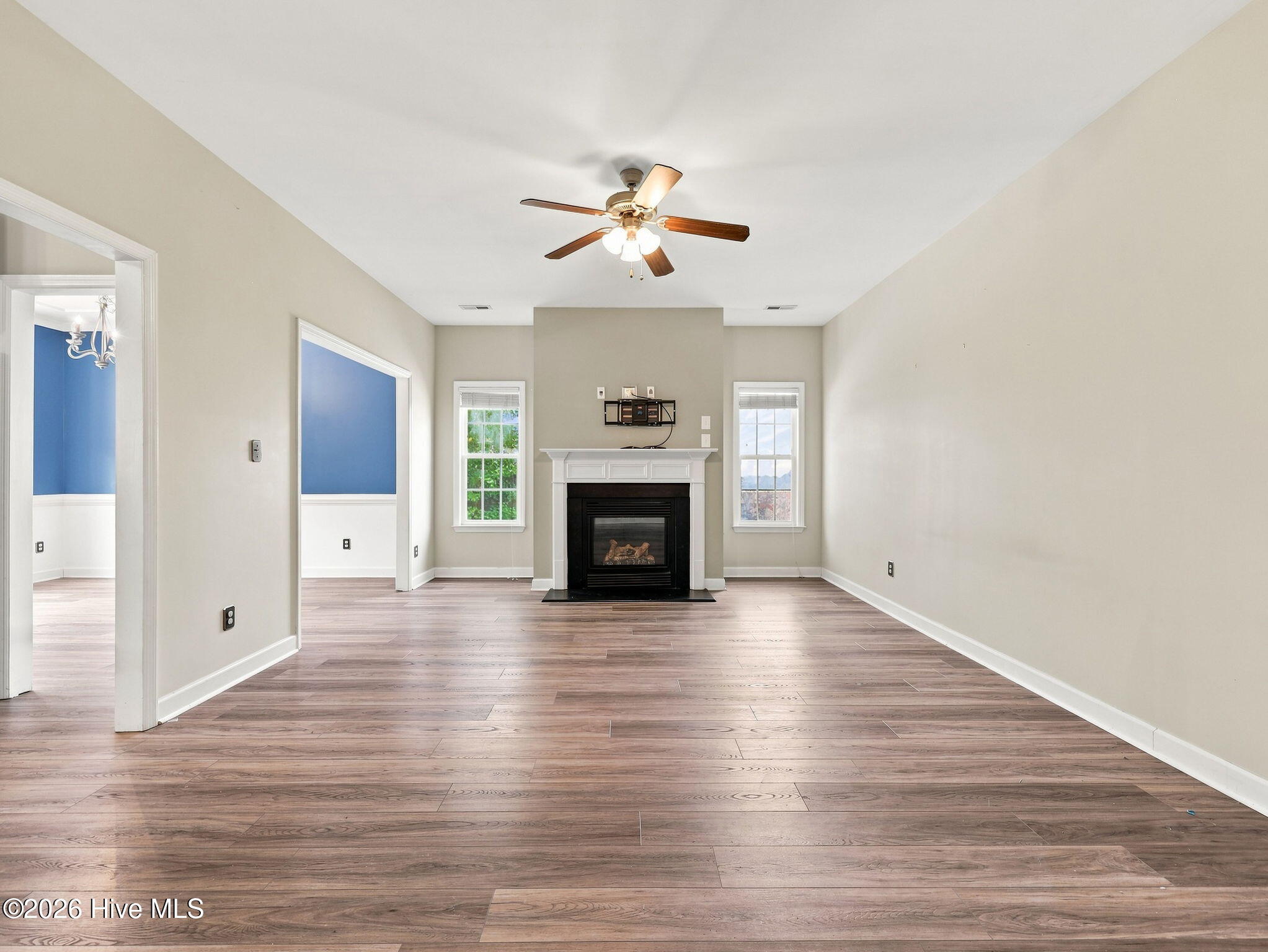 302 Squire Court,Maple Hill