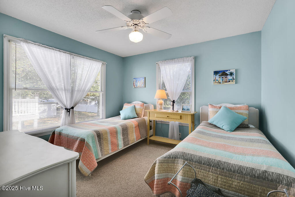 100543707 | Photo 23