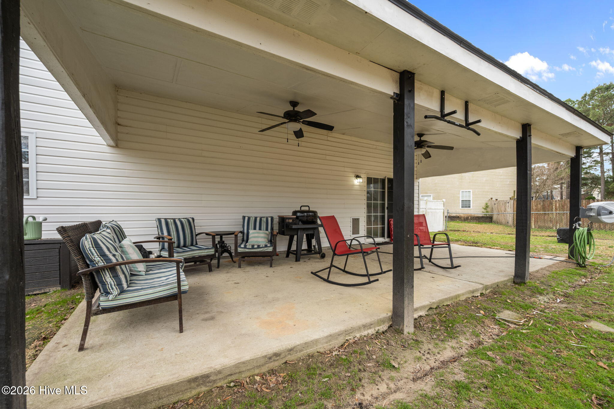 100547429 | Photo 35