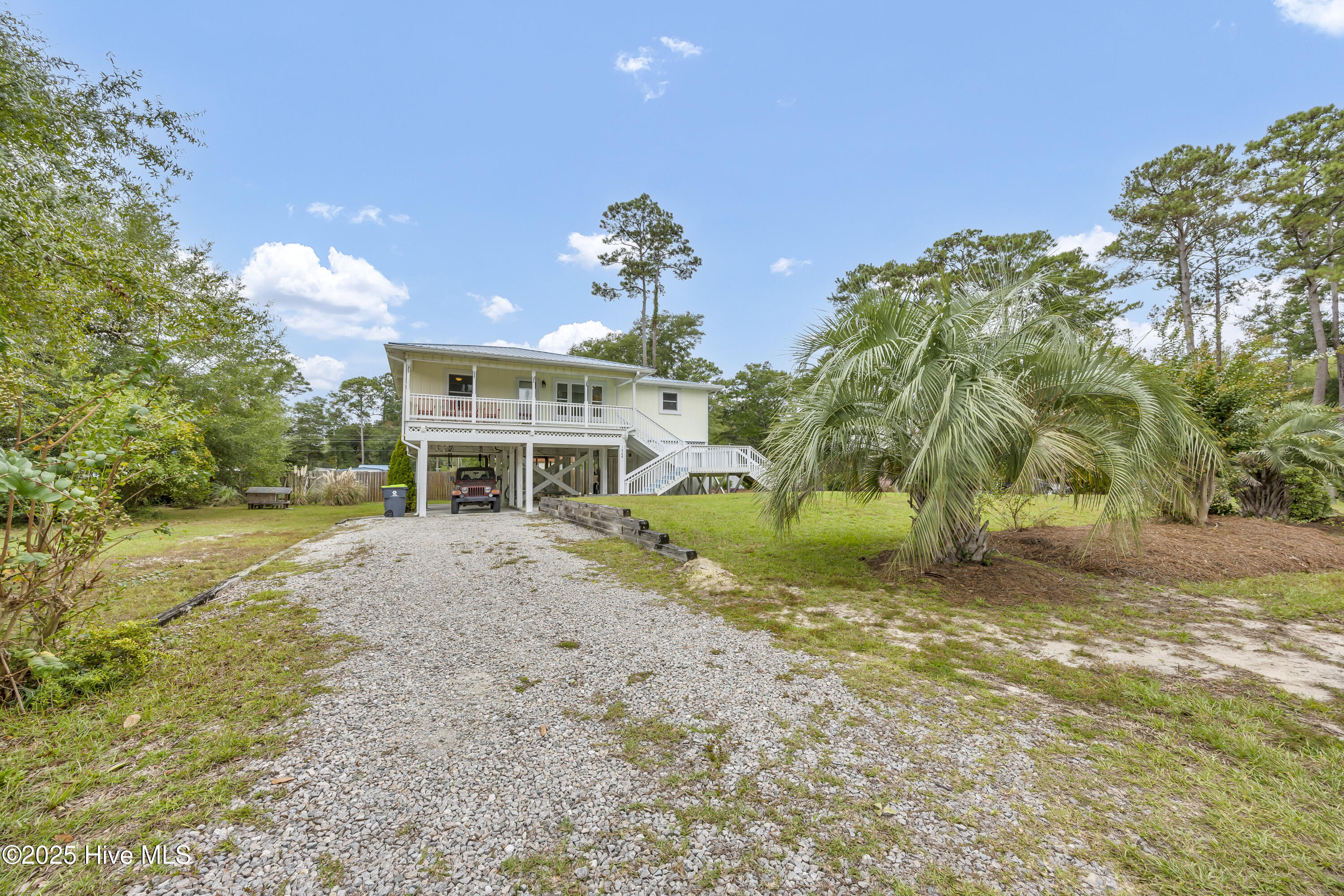 1968 Oak Street SW, Ocean Isle Beach, NC 28469 – photo 2: 001_img_7344_729