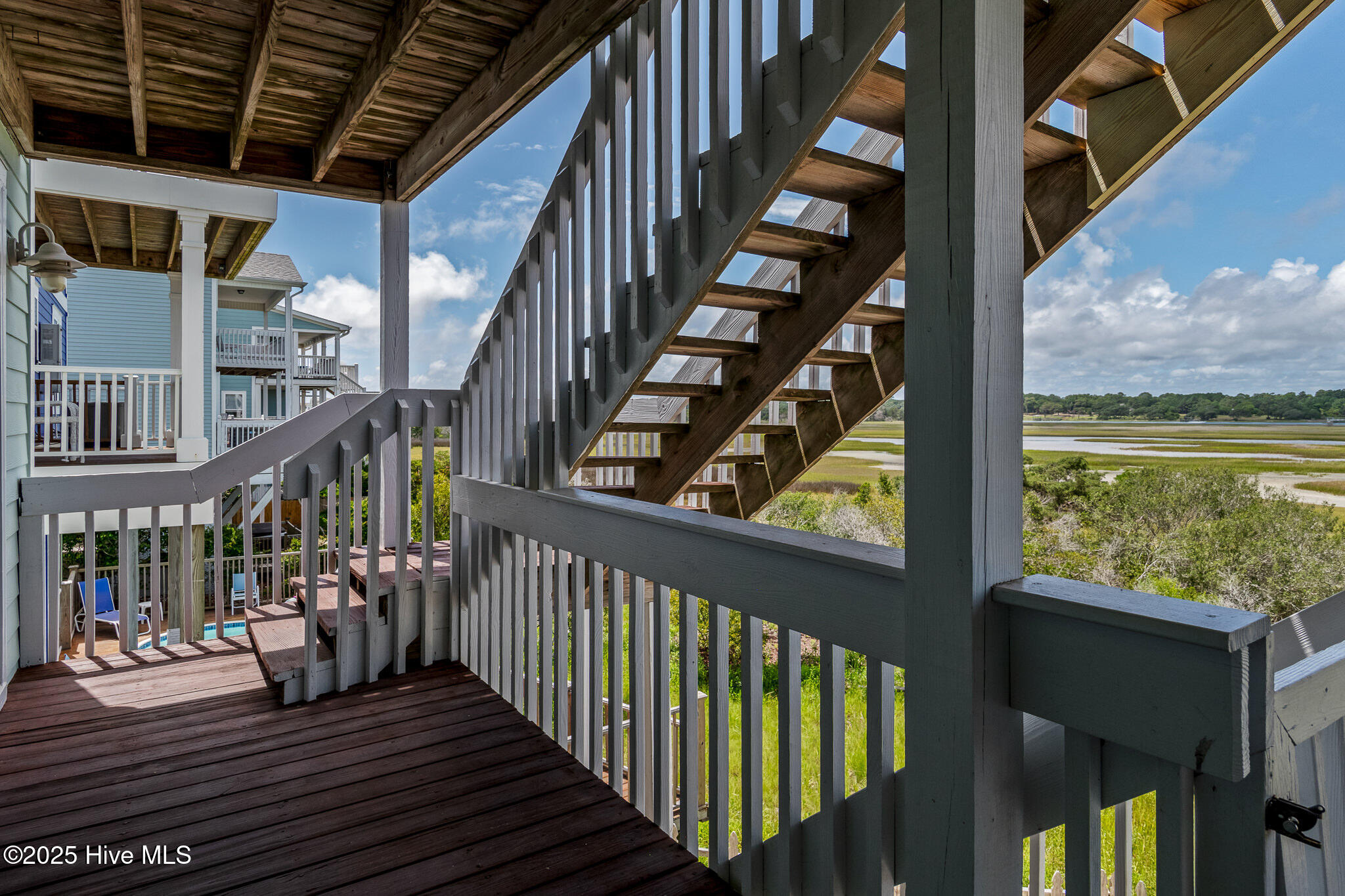 100515764 | Photo 51