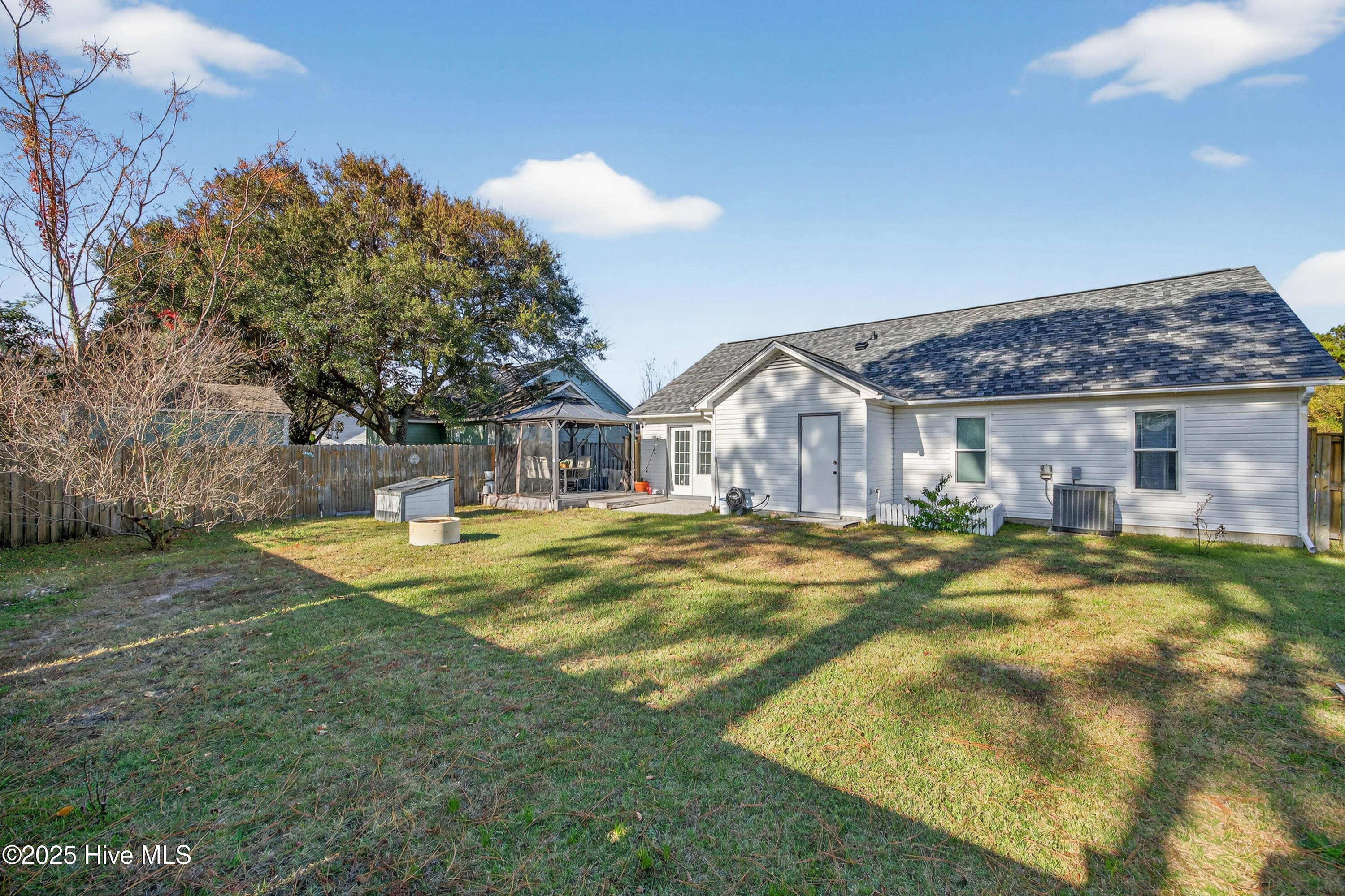 100541934 | Photo 27