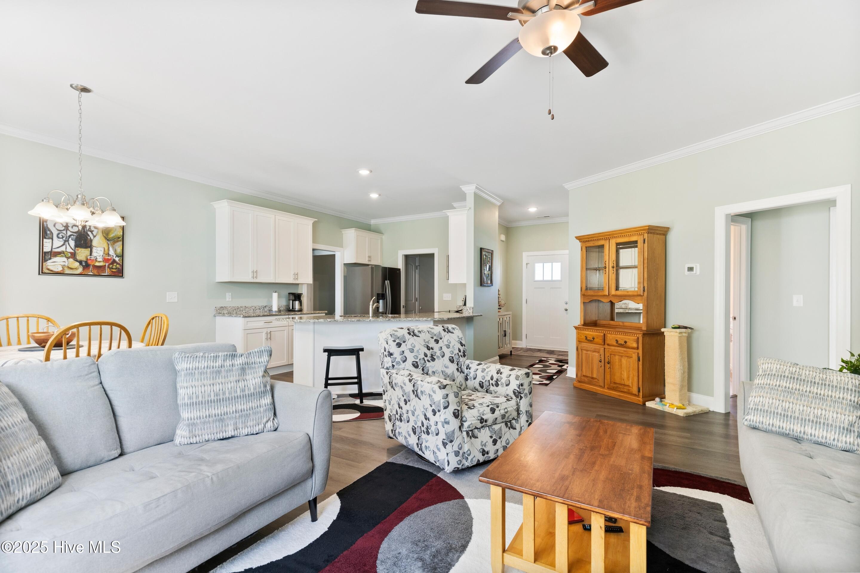 100529568 | Photo 20