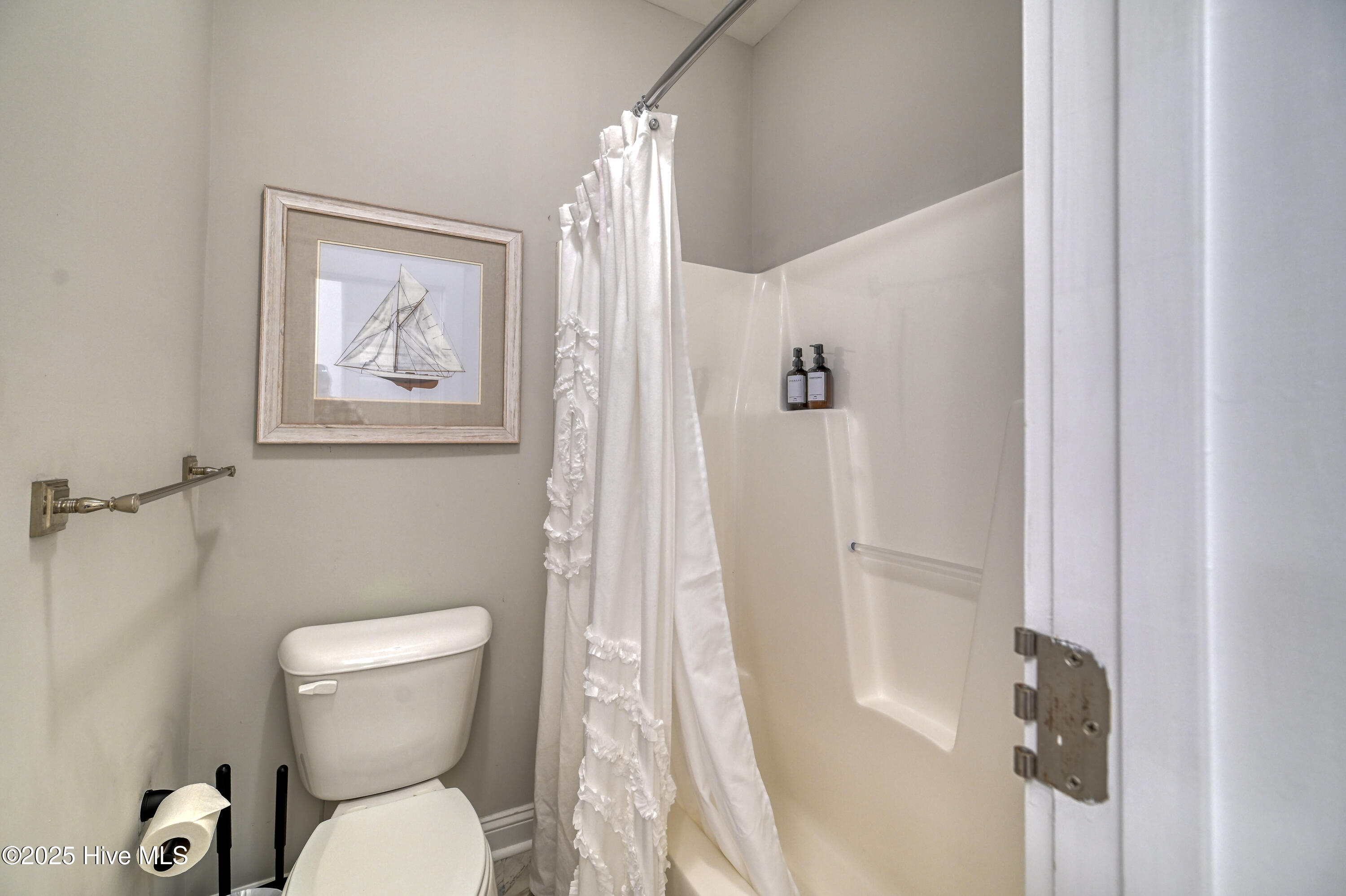 100543491 | Photo 56