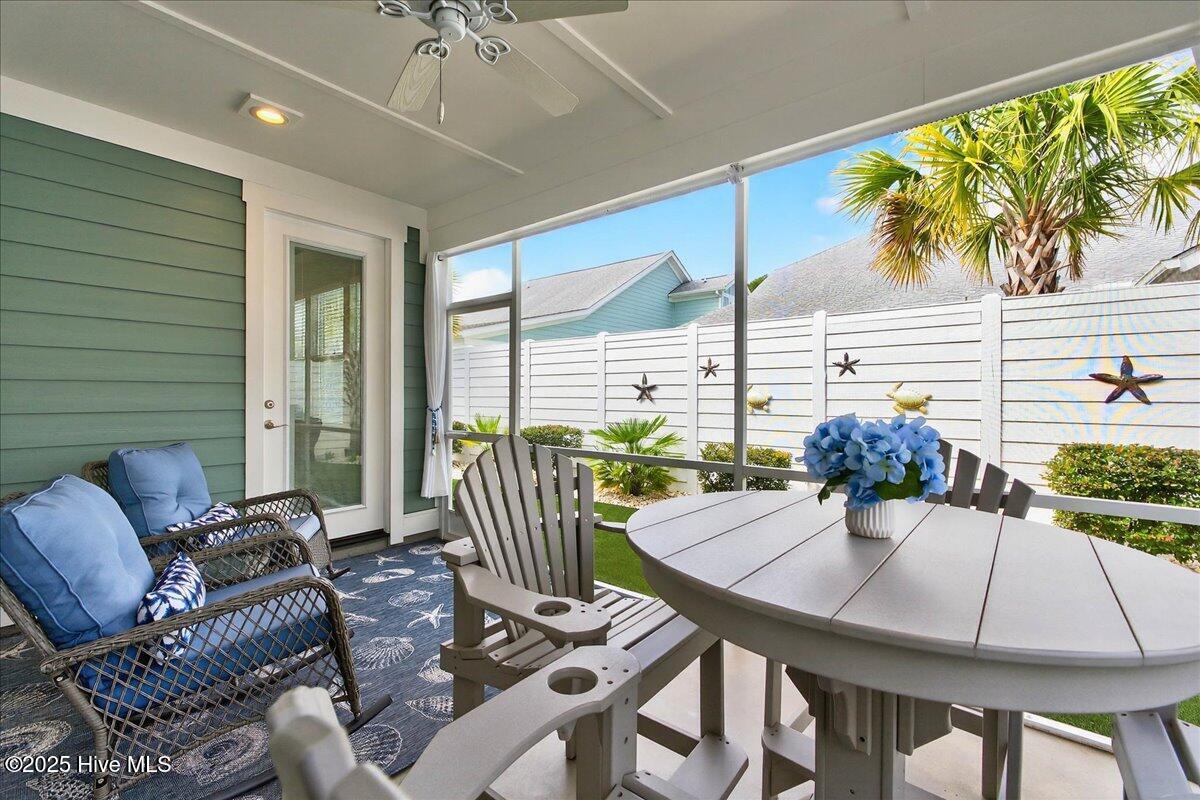 100524378 | Photo 48