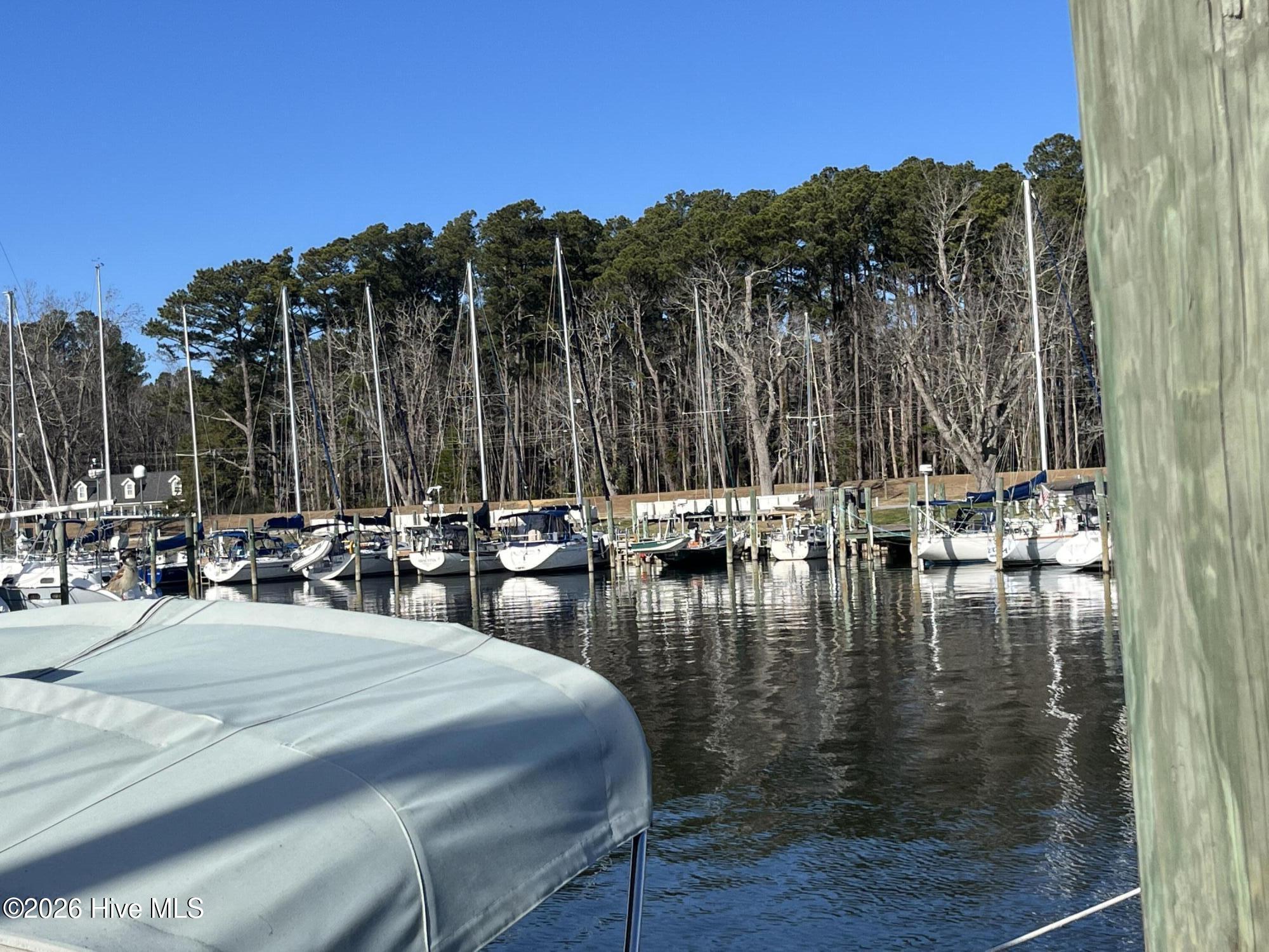 33 Pecan Grove Marina Slip # 33,Oriental