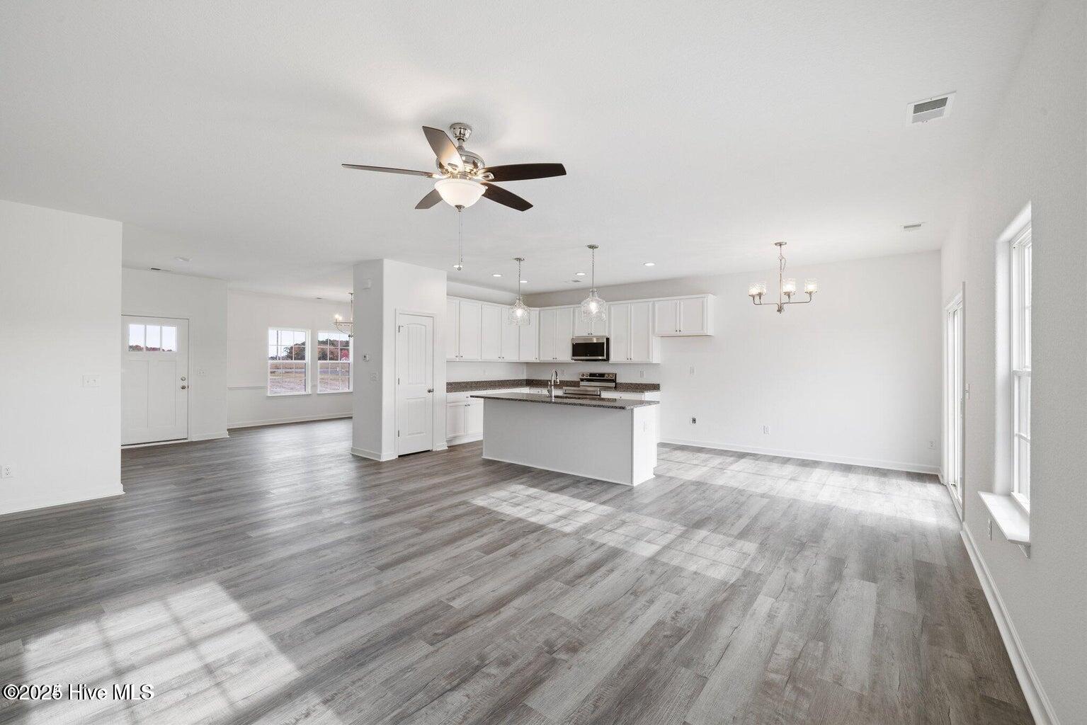 02 Yadkin Drive, Shawboro, NC, 27973