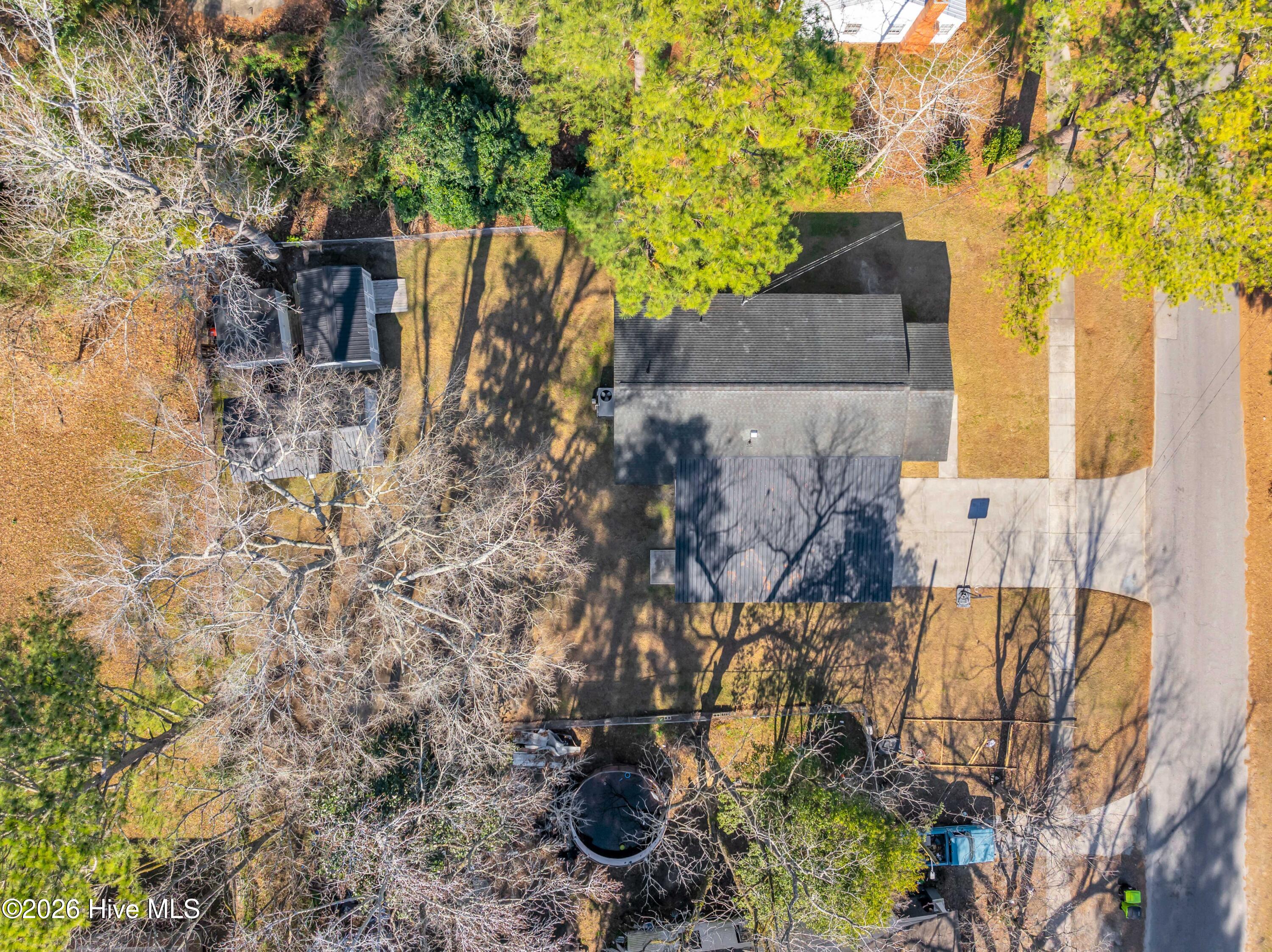 100547625 | Photo 27