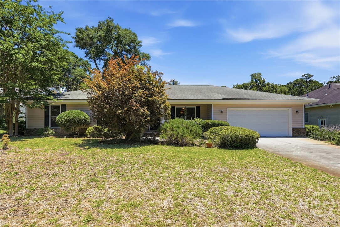 114 Sea Palm Rd Savannah GA front exterior