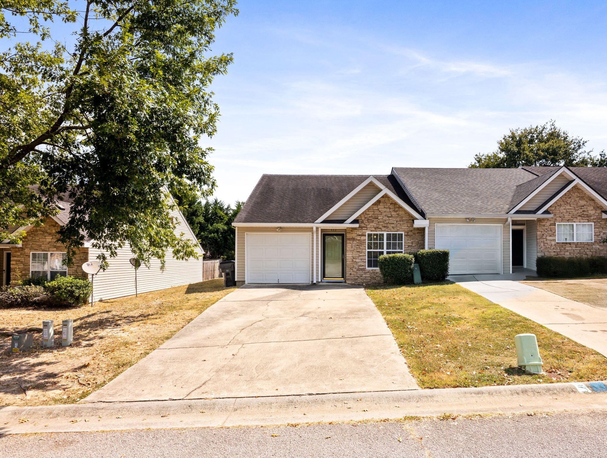 3-web-or-mls-422 Northrop Place-33