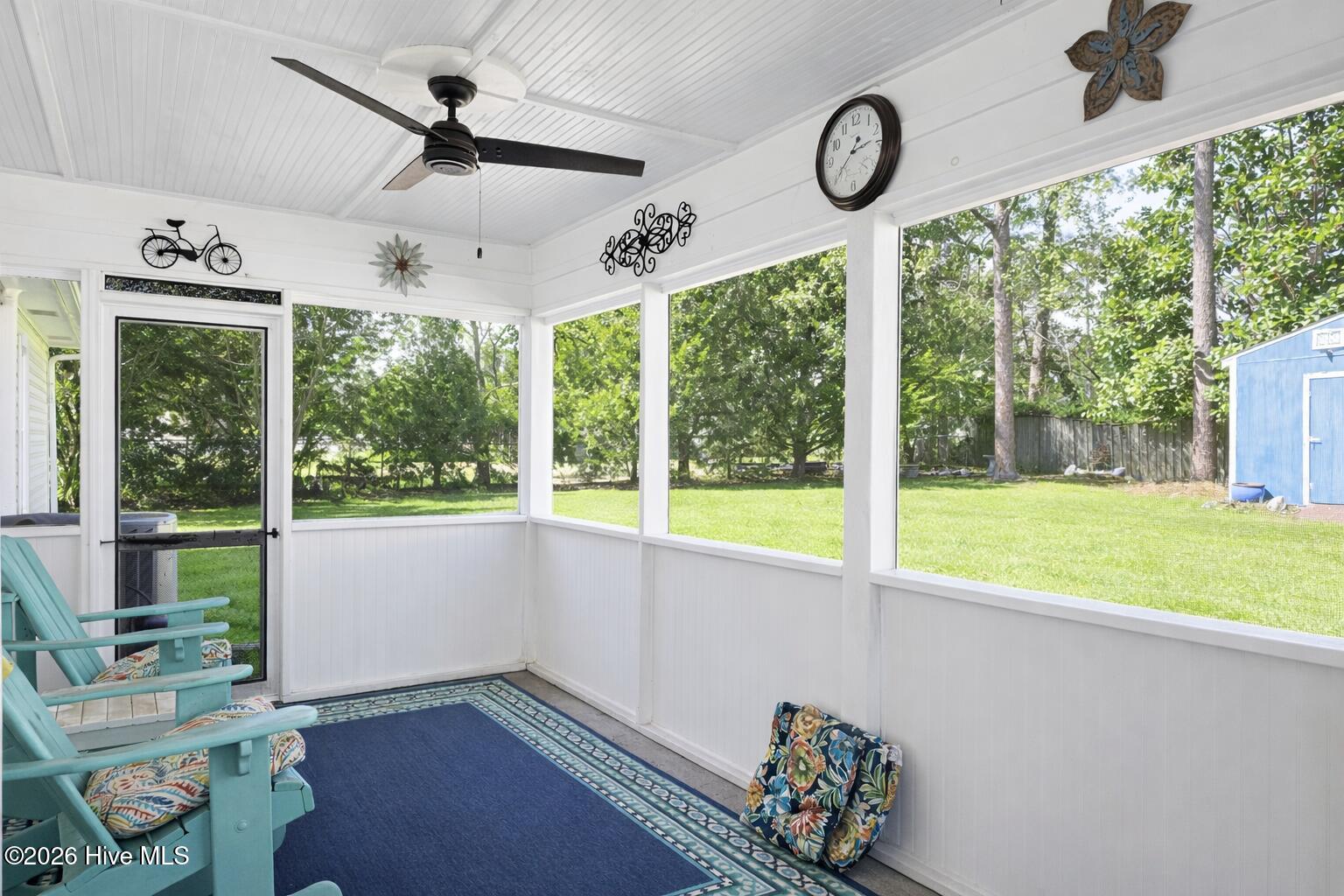 100554499 | Photo 41