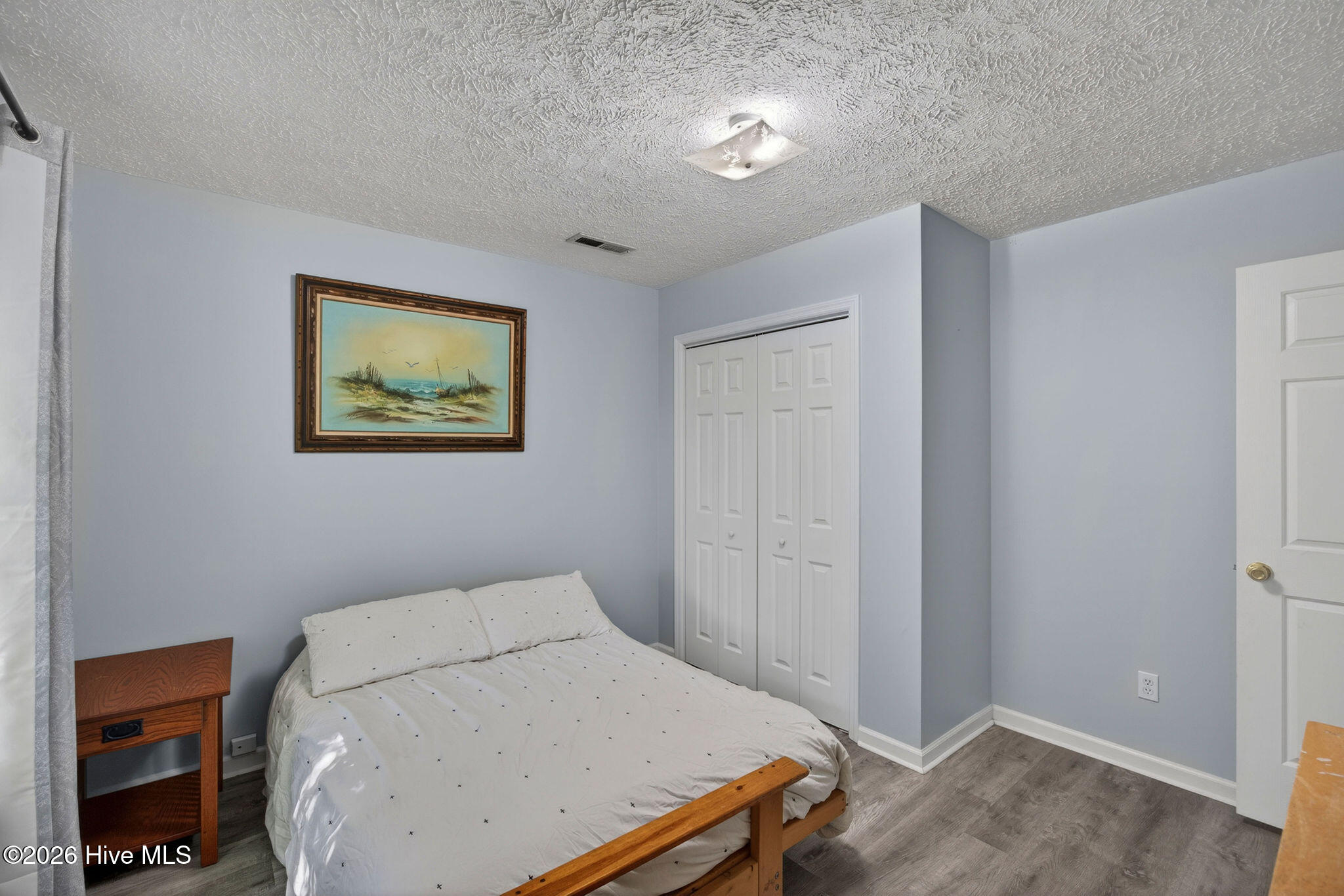 100567464 | Photo 19