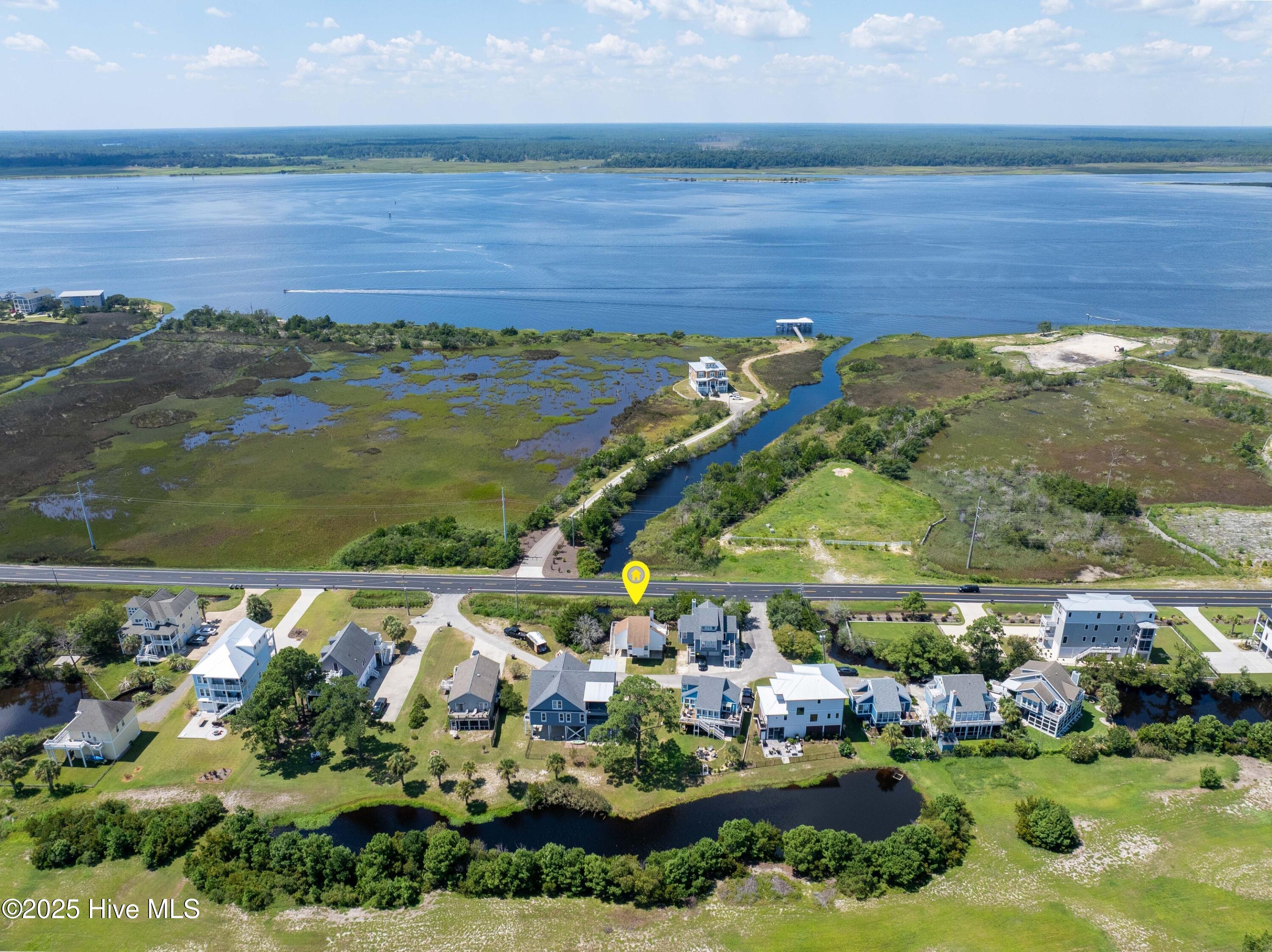 100530786 | Photo 33