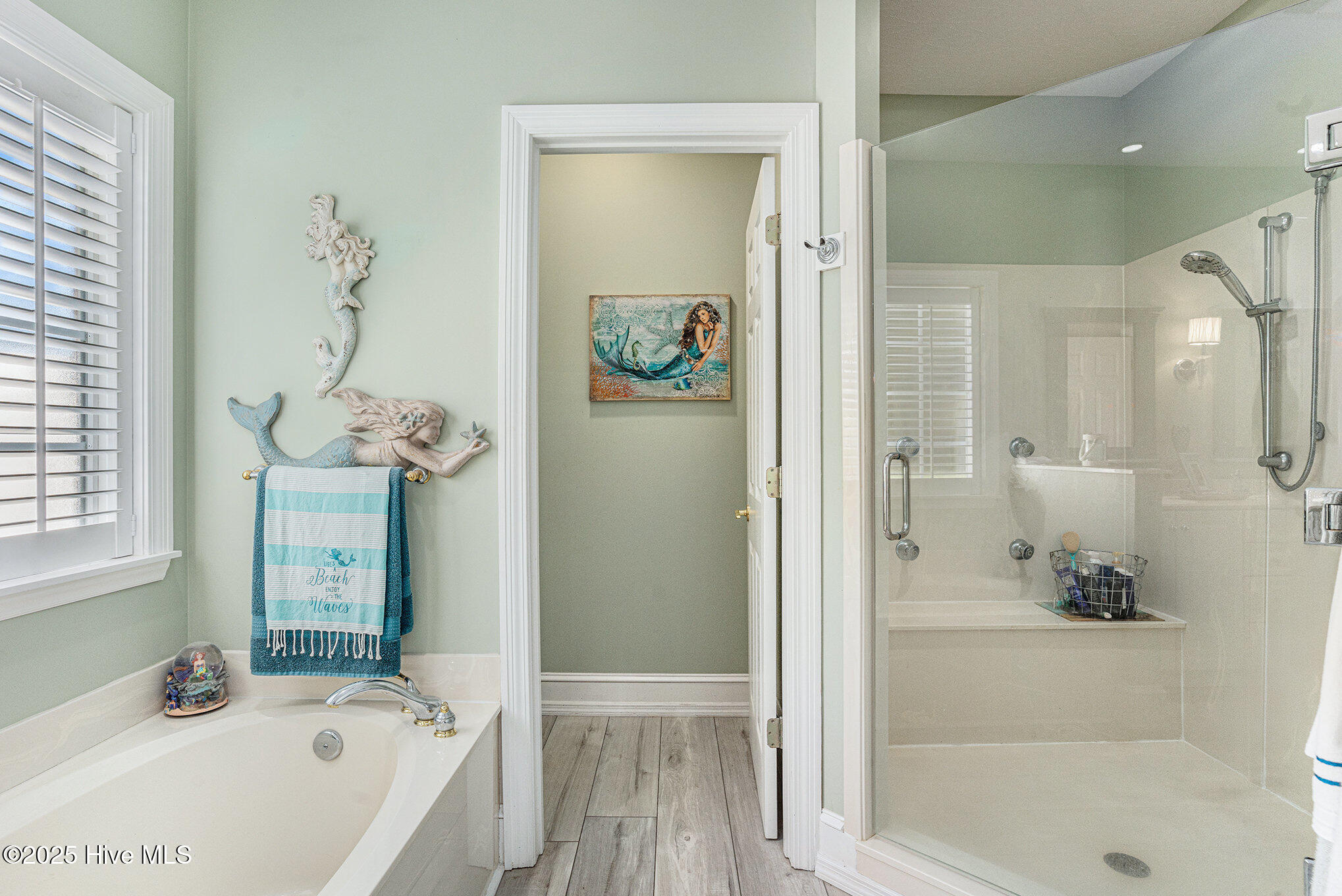 100539757 | Photo 17