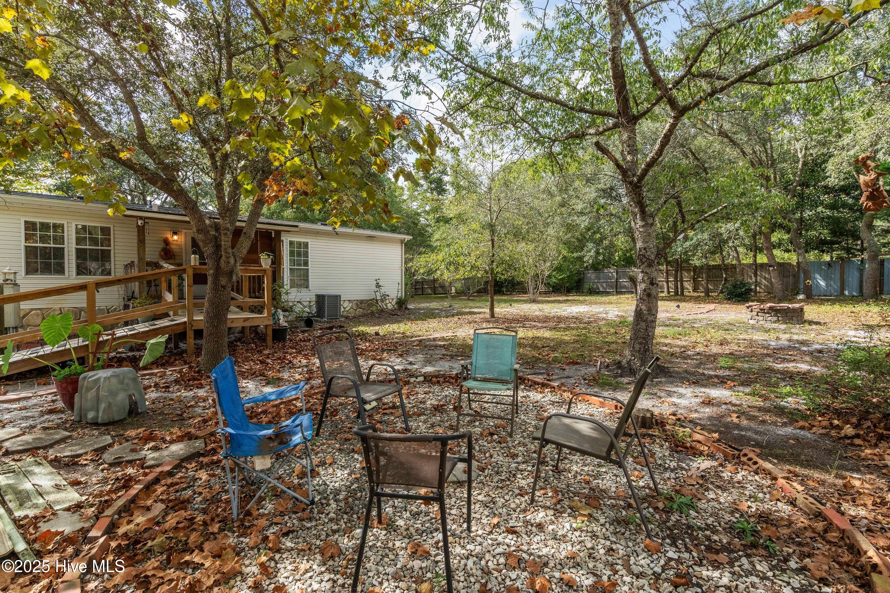 100535667 | Photo 70