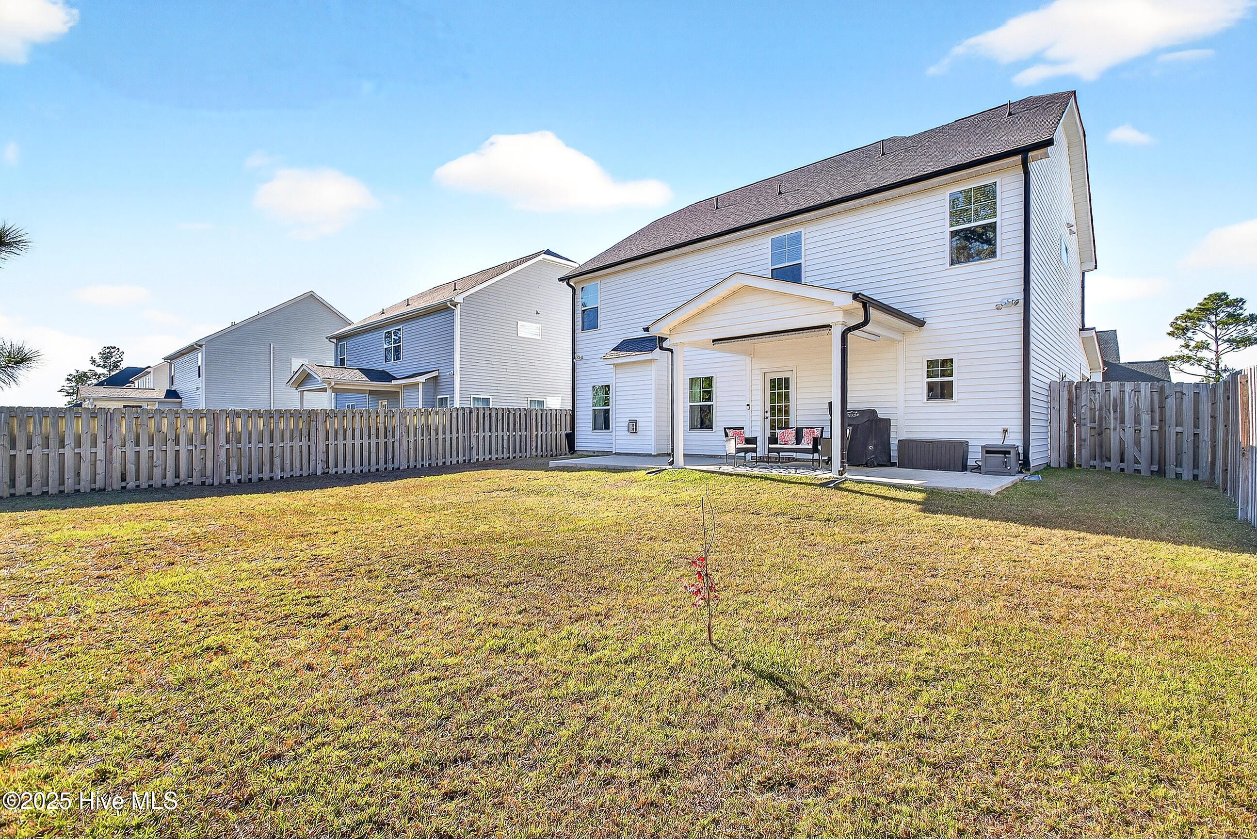 100539919 | Photo 36