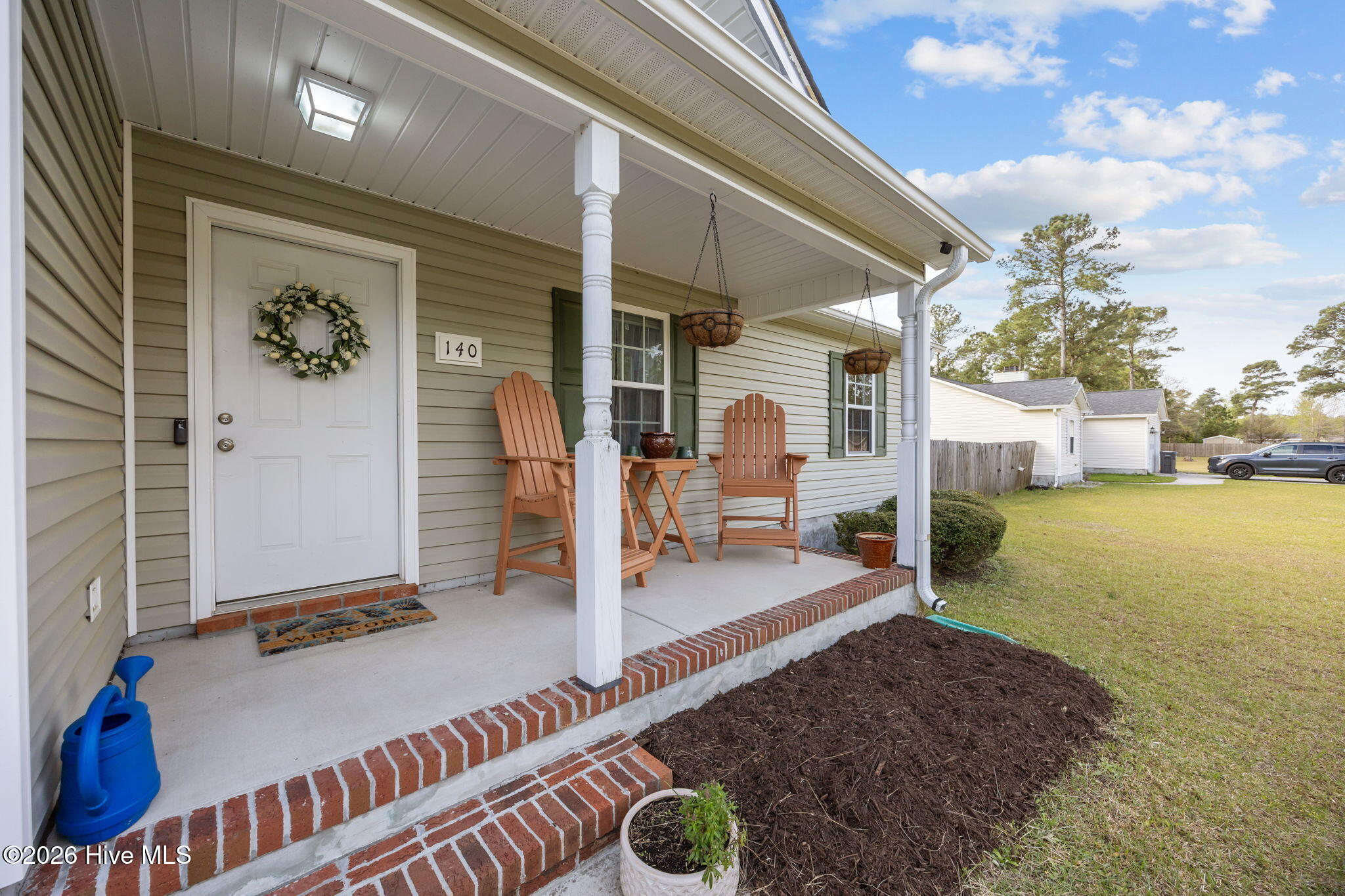 100566784 | Photo 40