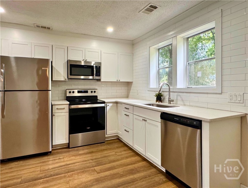 5th image of 2032 Eppinger St, Savannah, GA 31415 | MLS# SA362159