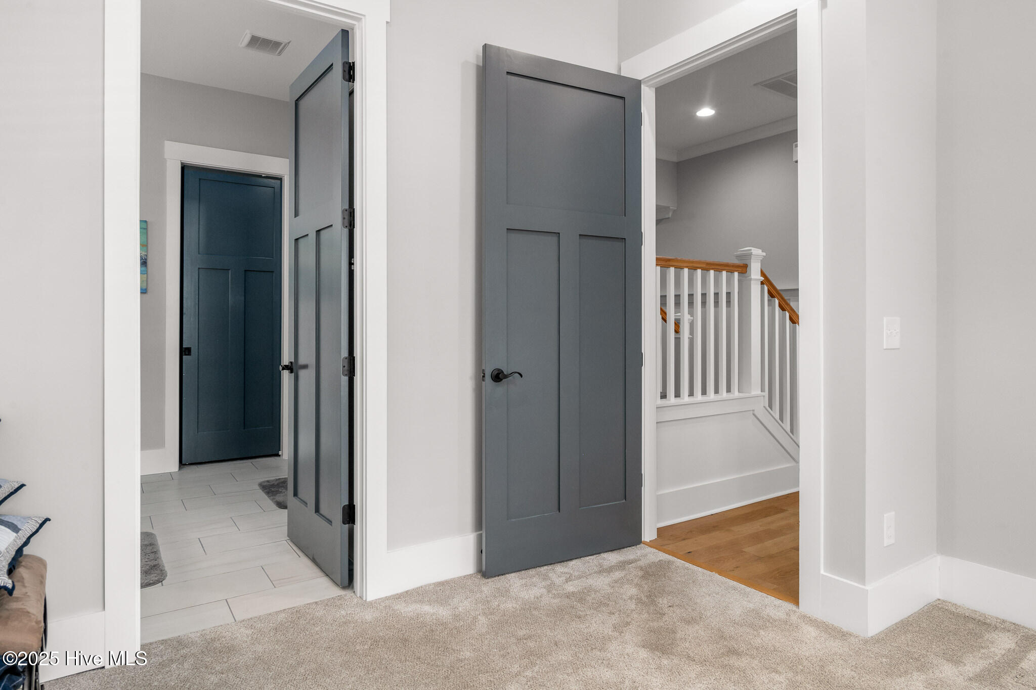 100530246 | Photo 16