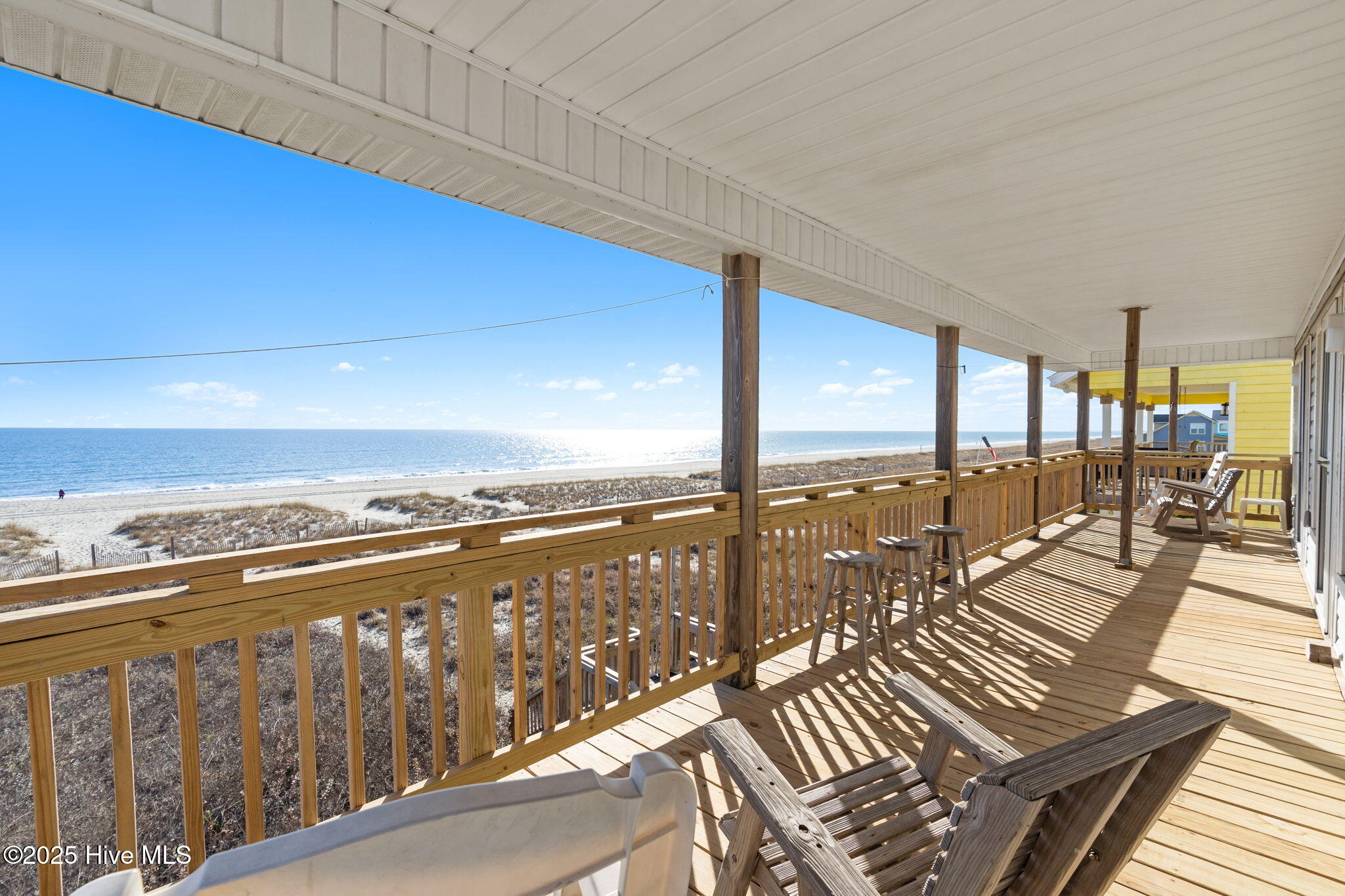 100540737 | Photo 34