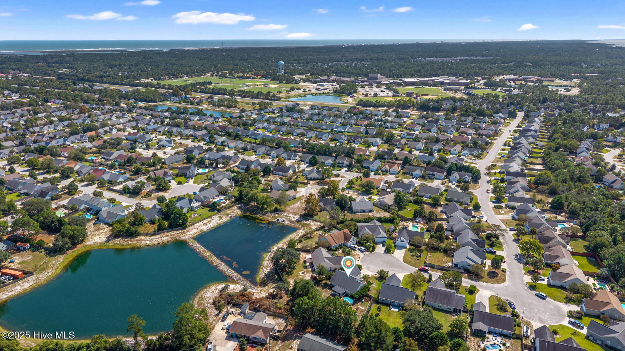 100539988 | Photo 40