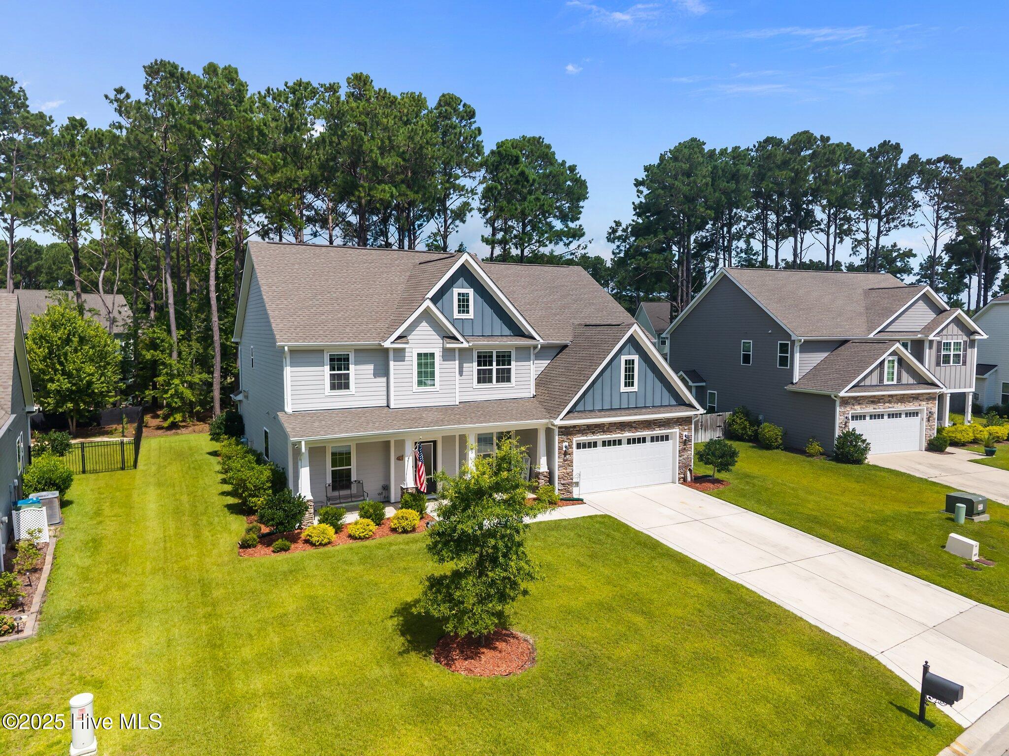 100518510 | Photo 57