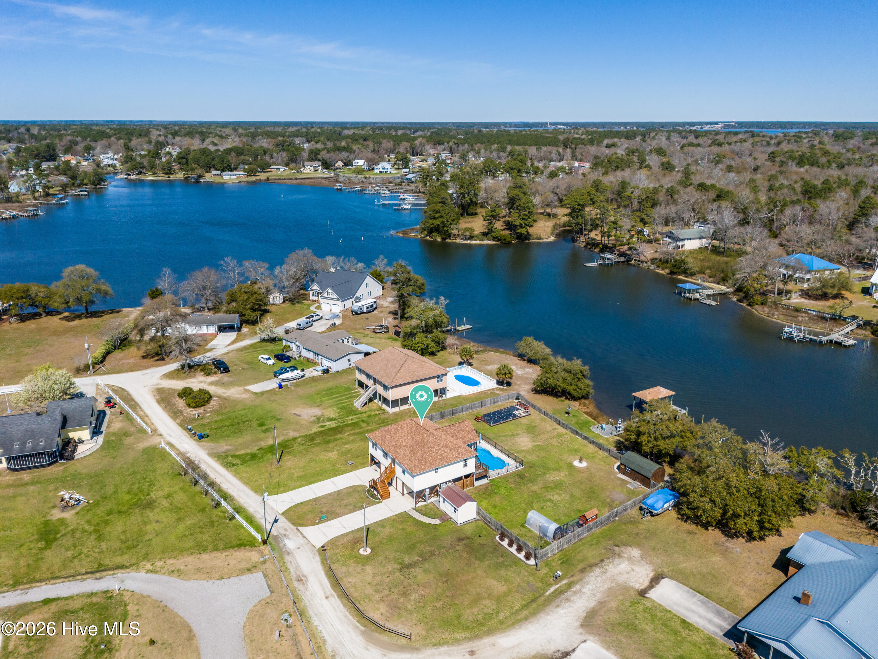 100561433 | Photo 48