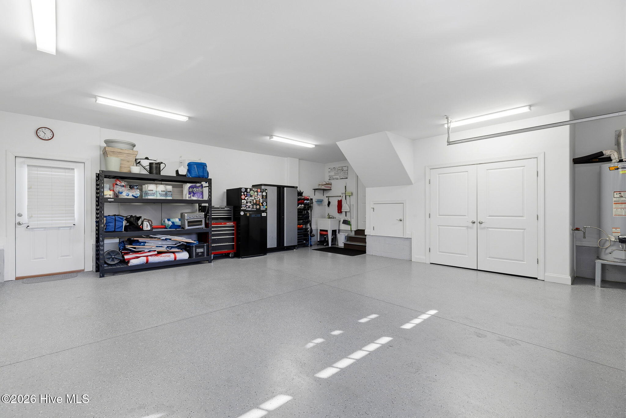 100554353 | Photo 54