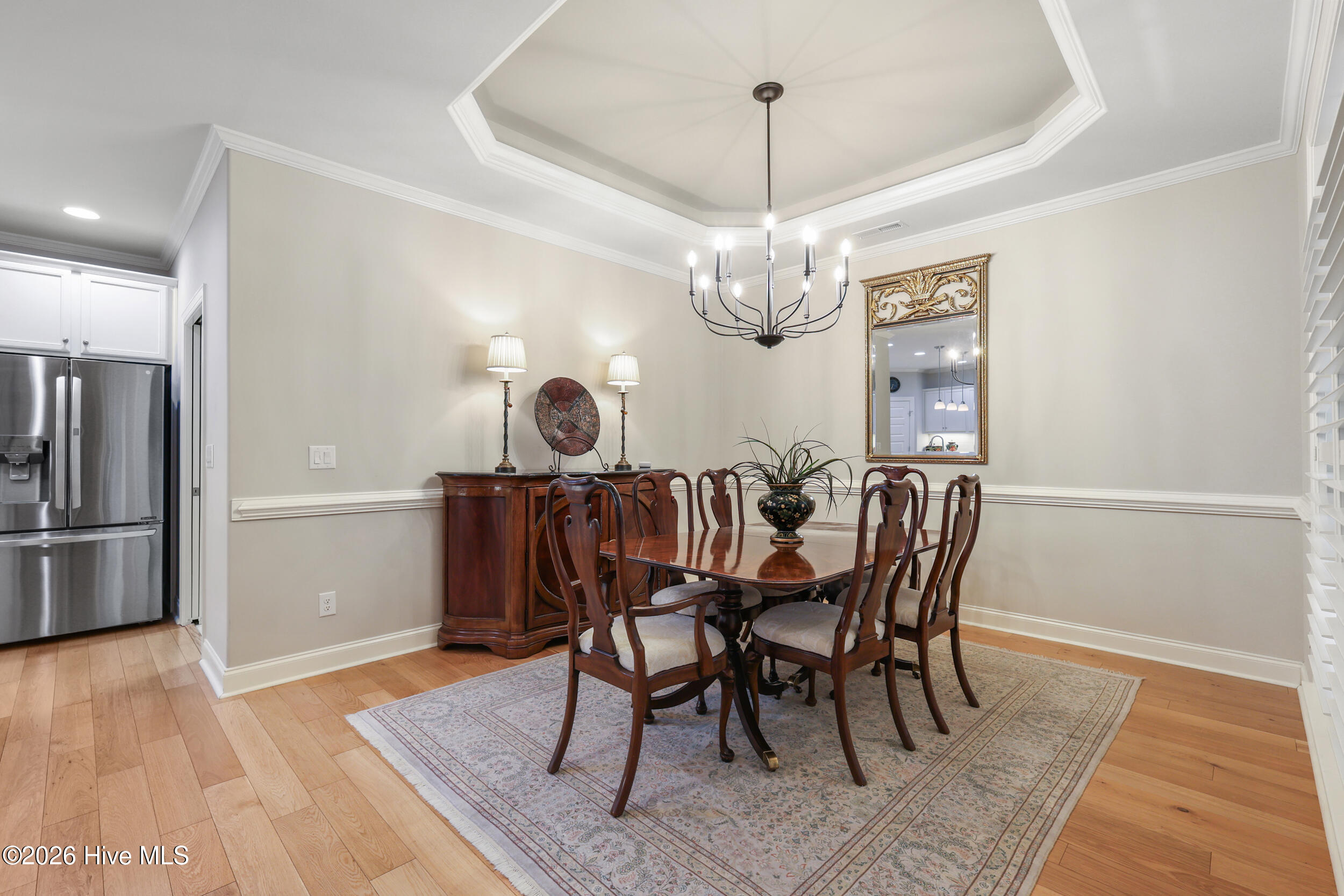 100561173 | Photo 26