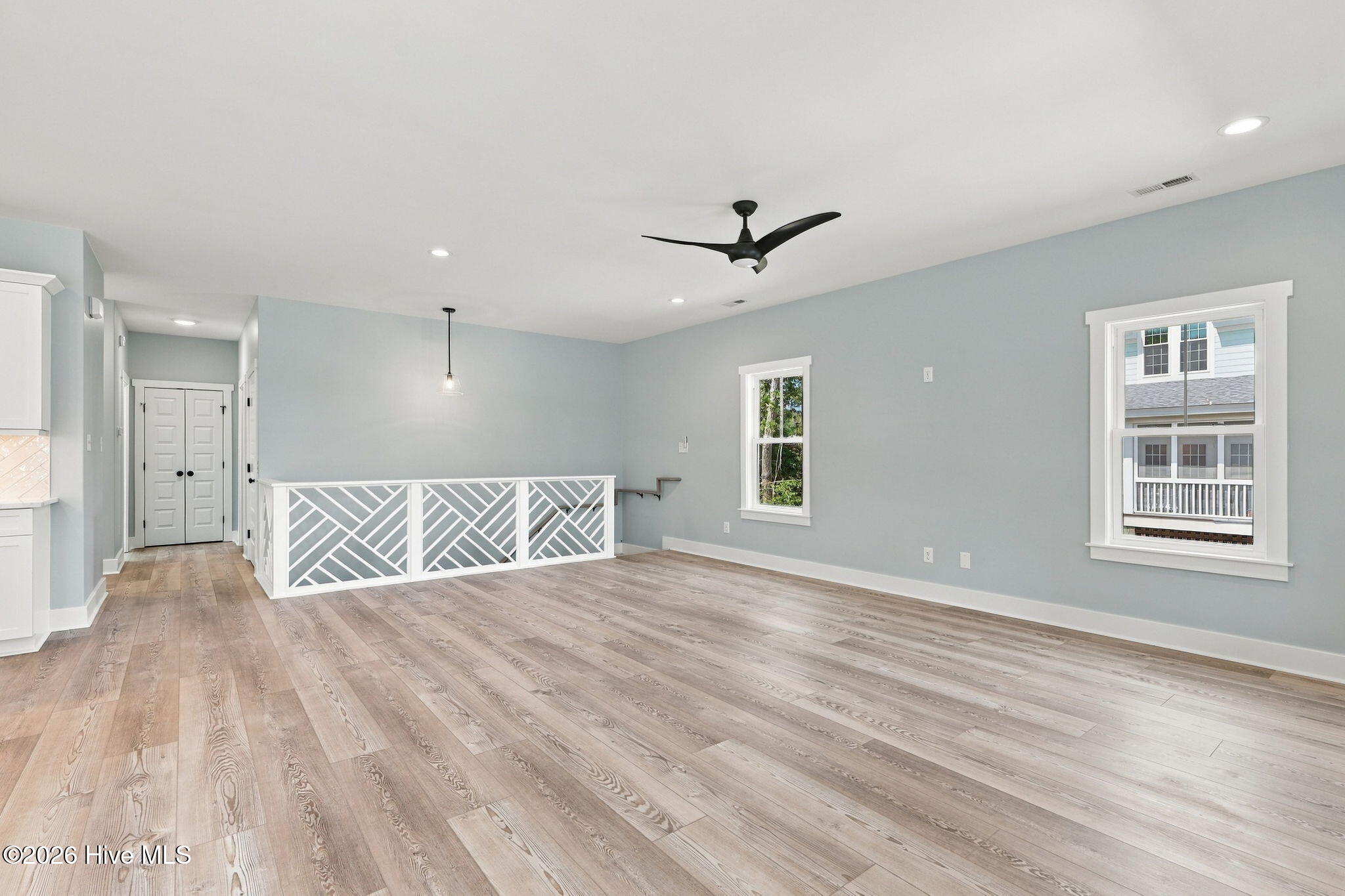 405 Emerald Landing 