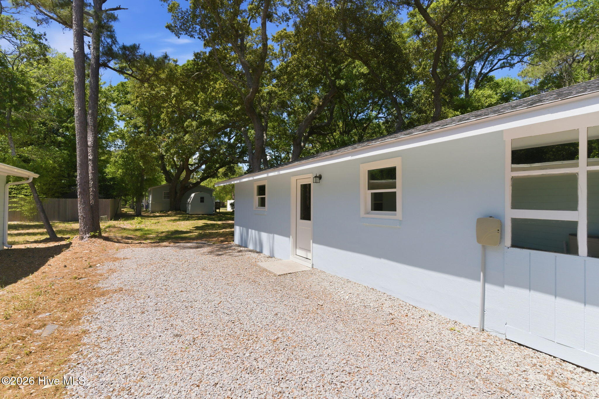 100569576 | Photo 29