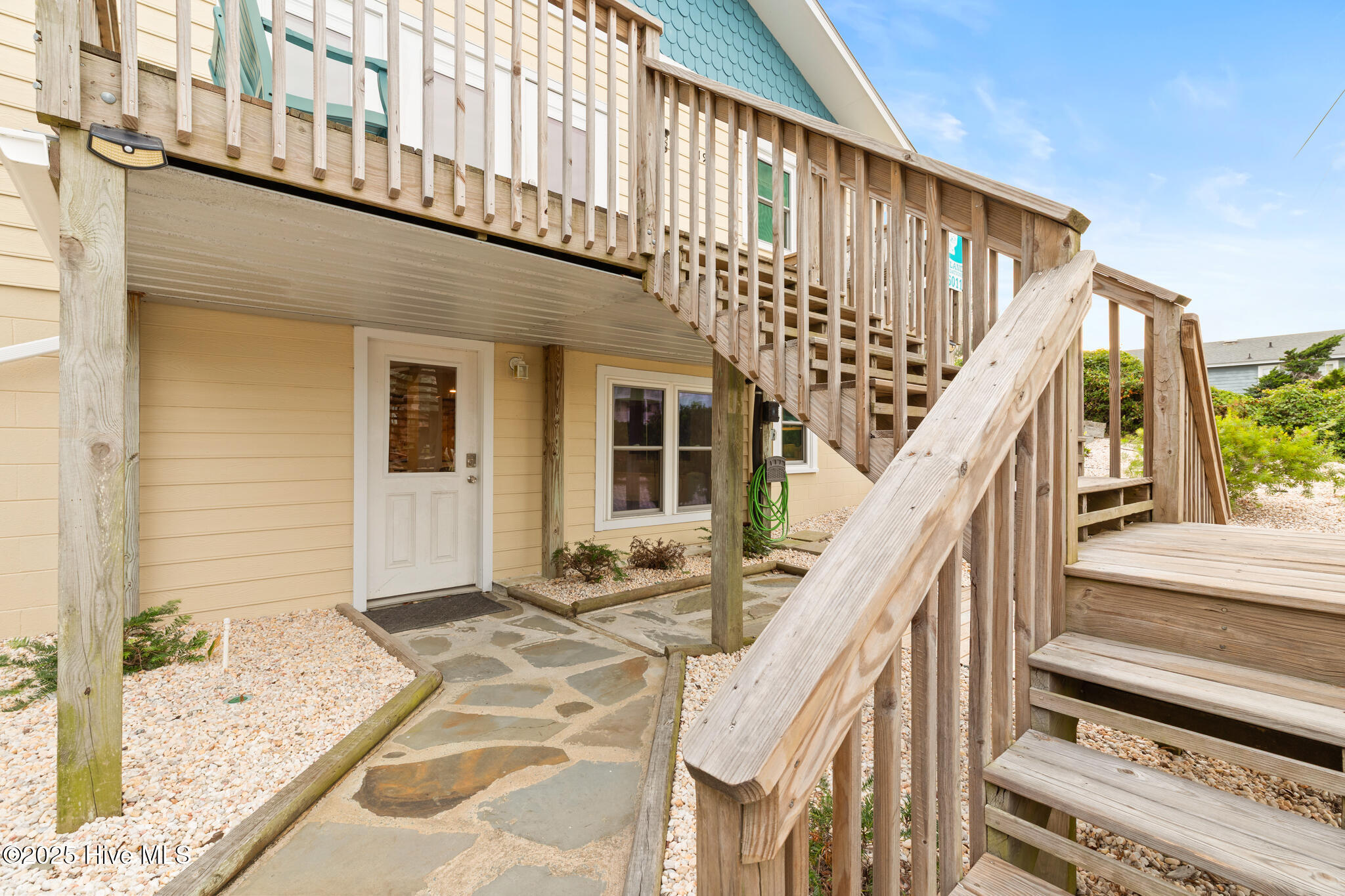 100531510 | Photo 79