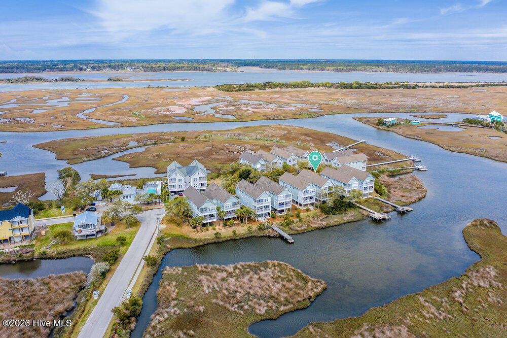 100562970 | Photo 50