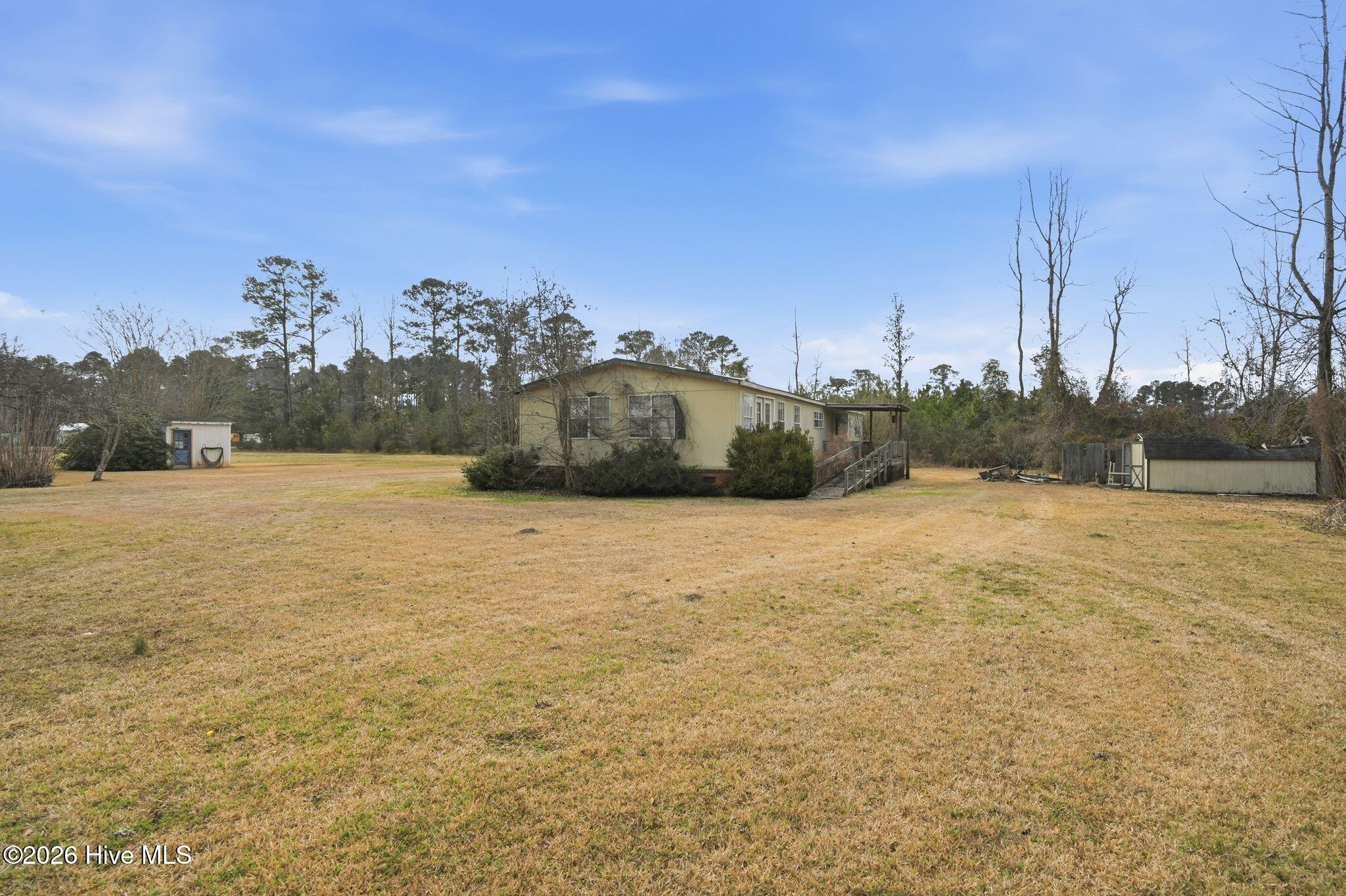 100556115 | Photo 94