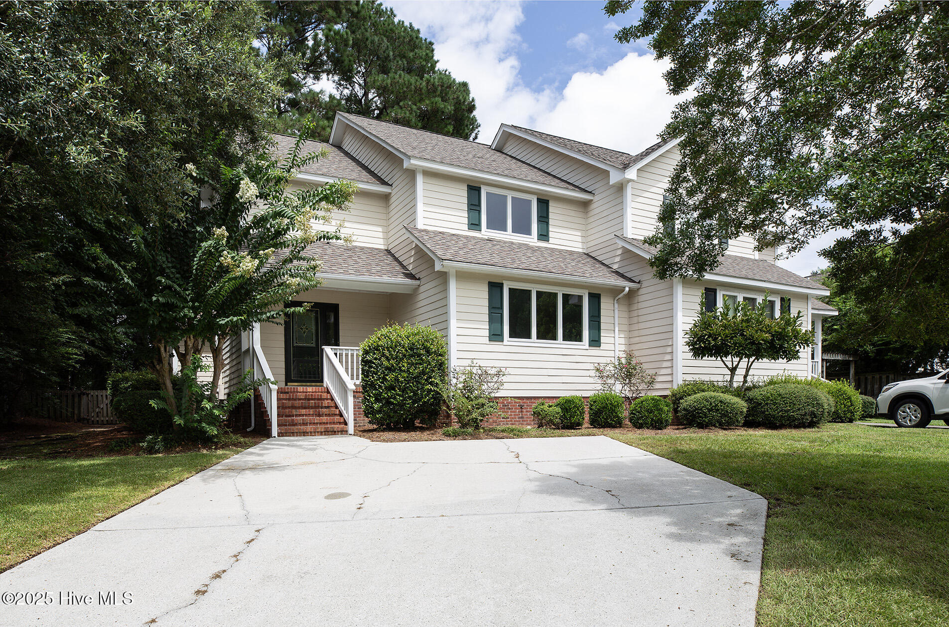 Appleton3805-1FShaneL33A3791 copy