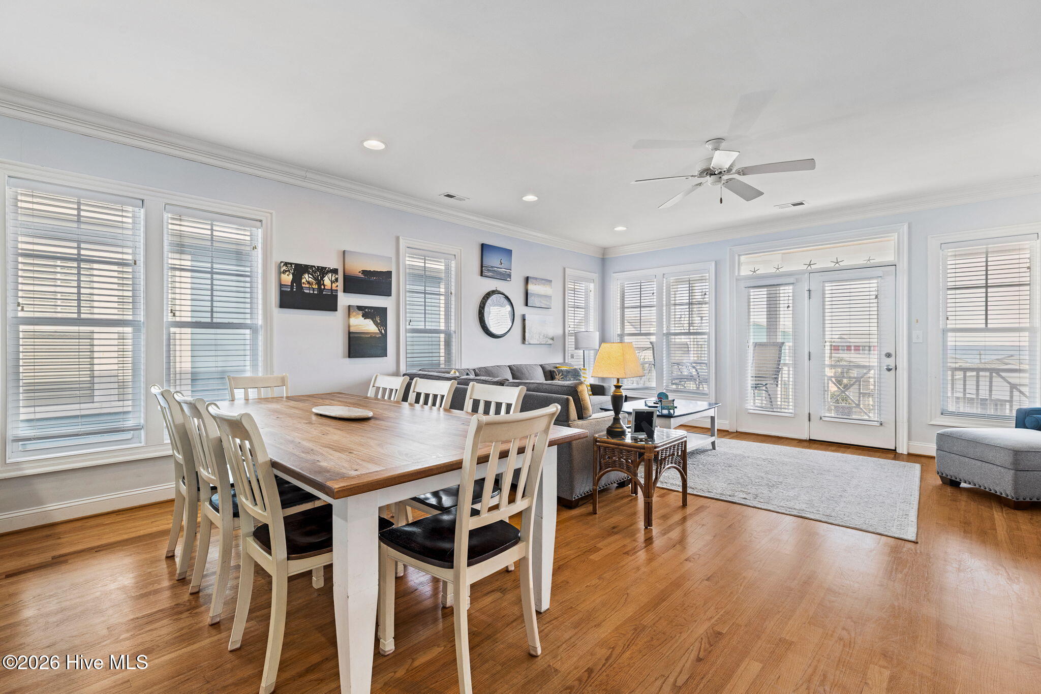 100551653 | Photo 14