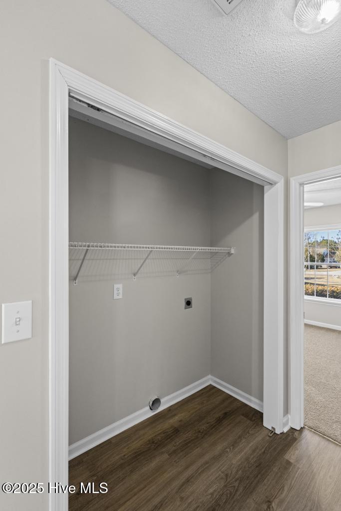 100546857 | Photo 22