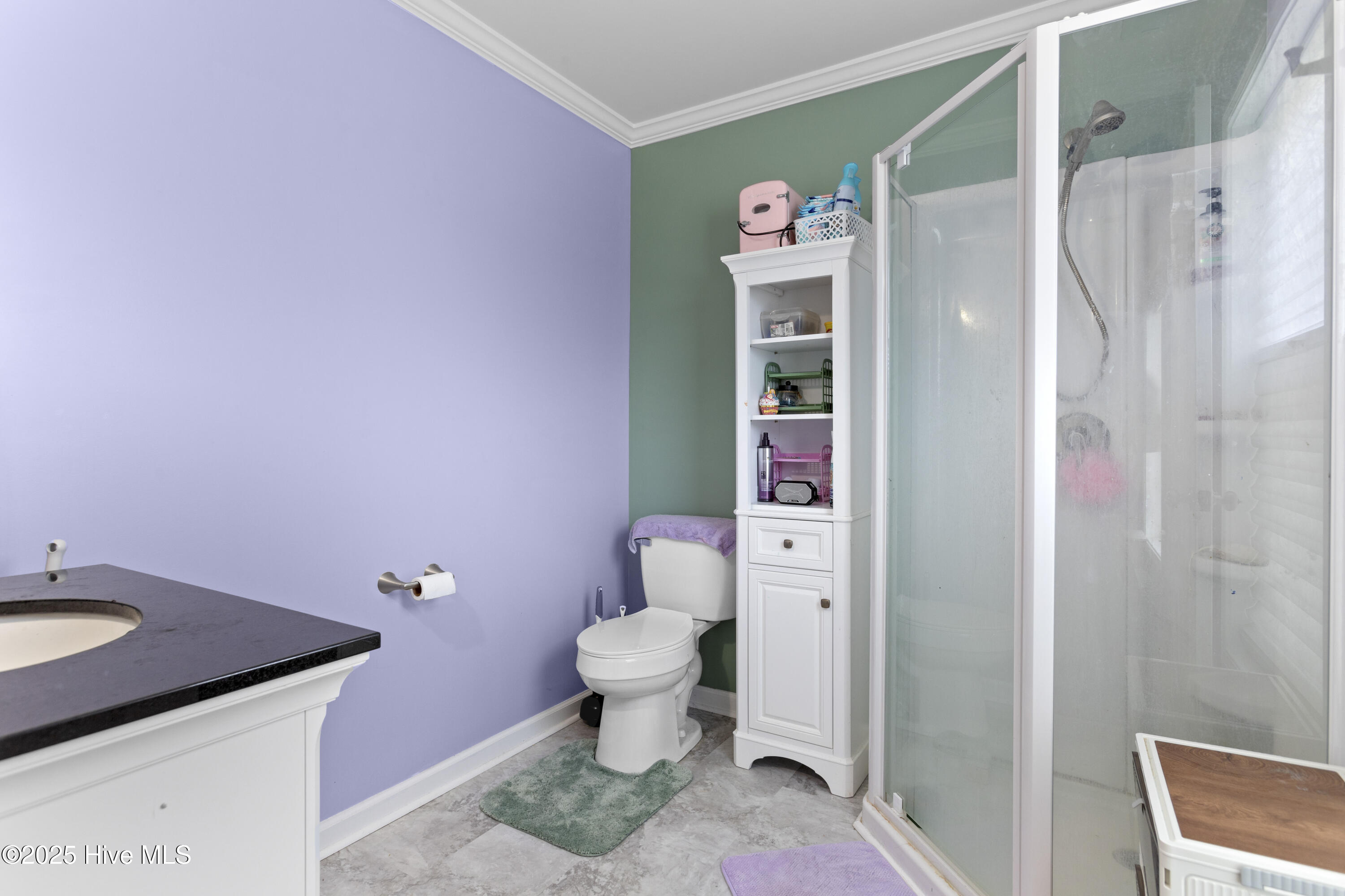 100540143 | Photo 28