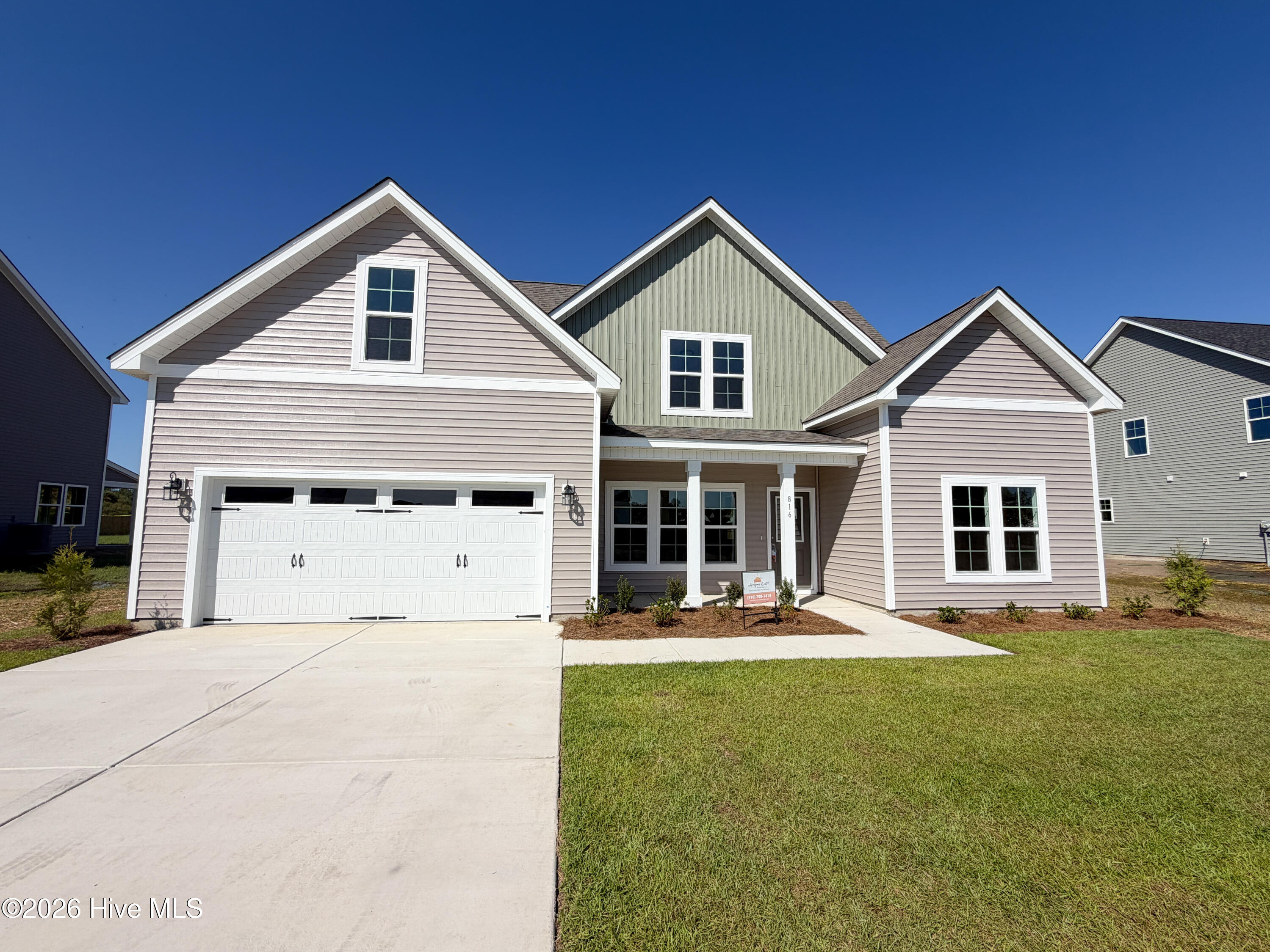 816 Tupelo Tree Drive, Hubert, NC 28539