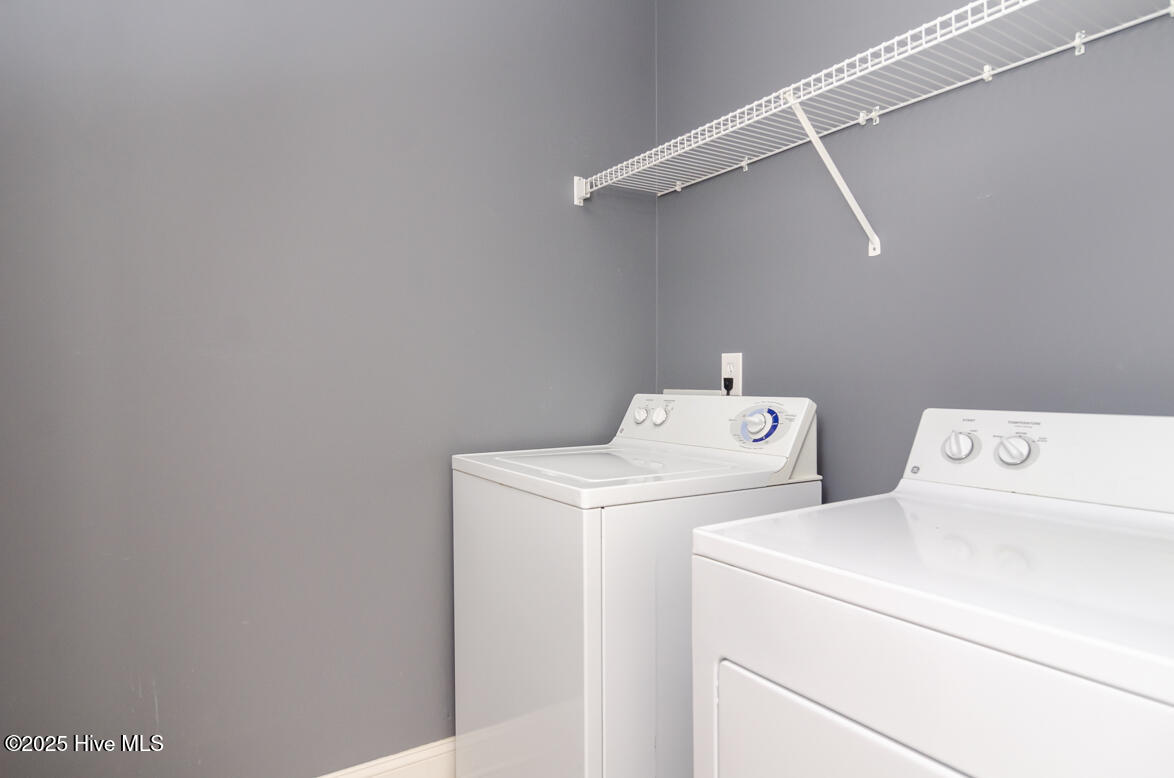 100539941 | Photo 14