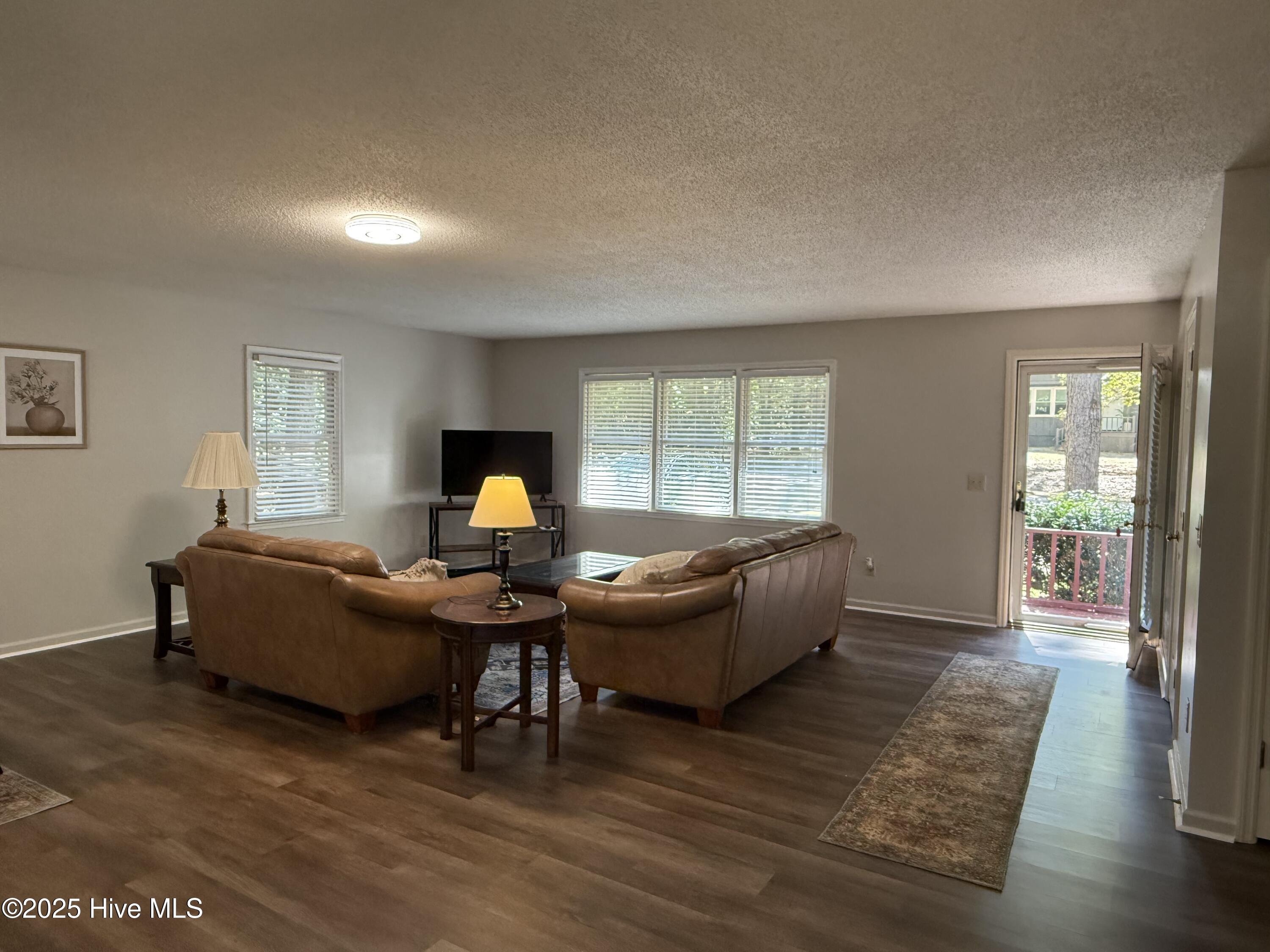 901 Heather Trail
