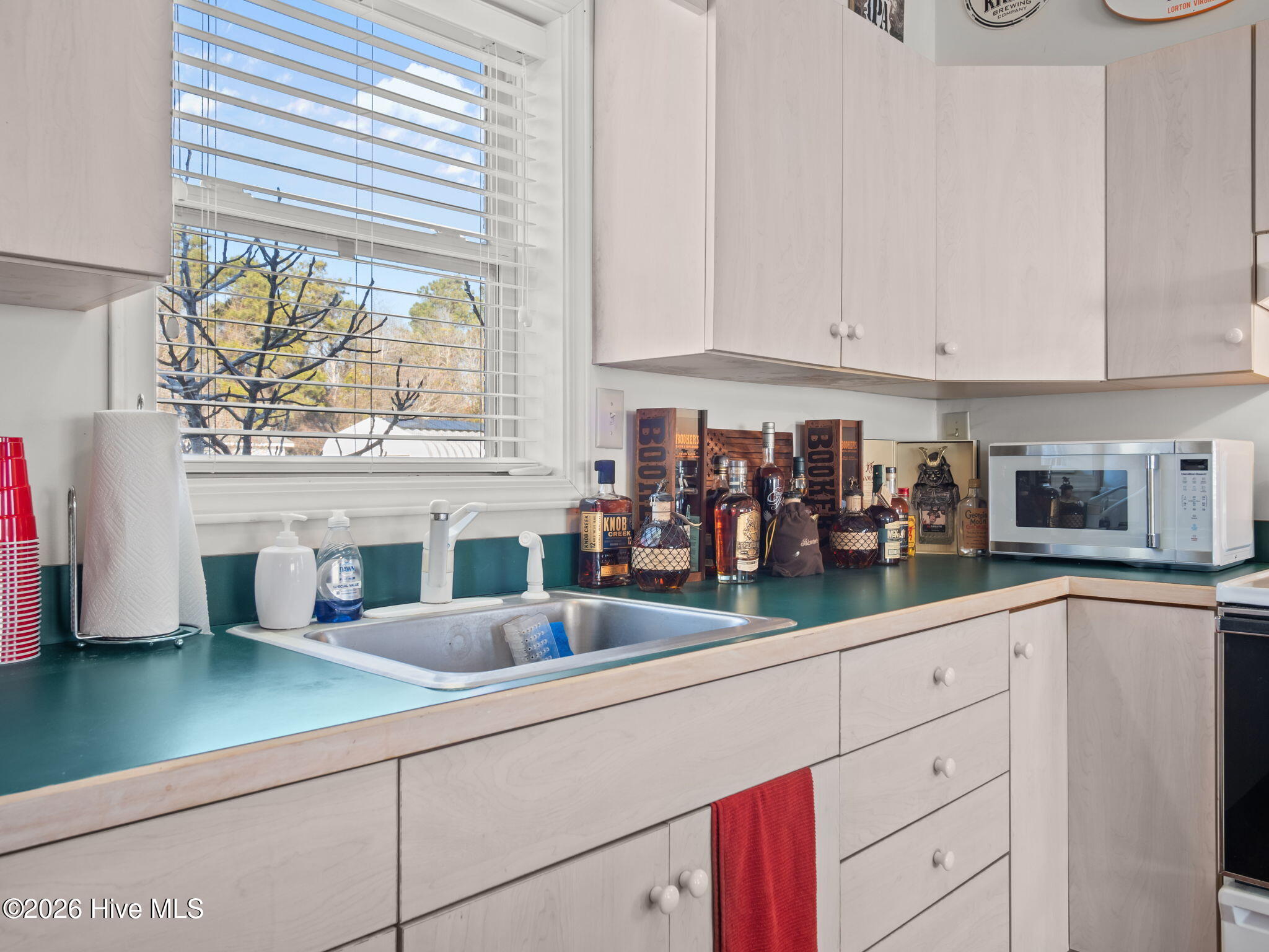 200 Pelican Drive, Newport, NC, 28570