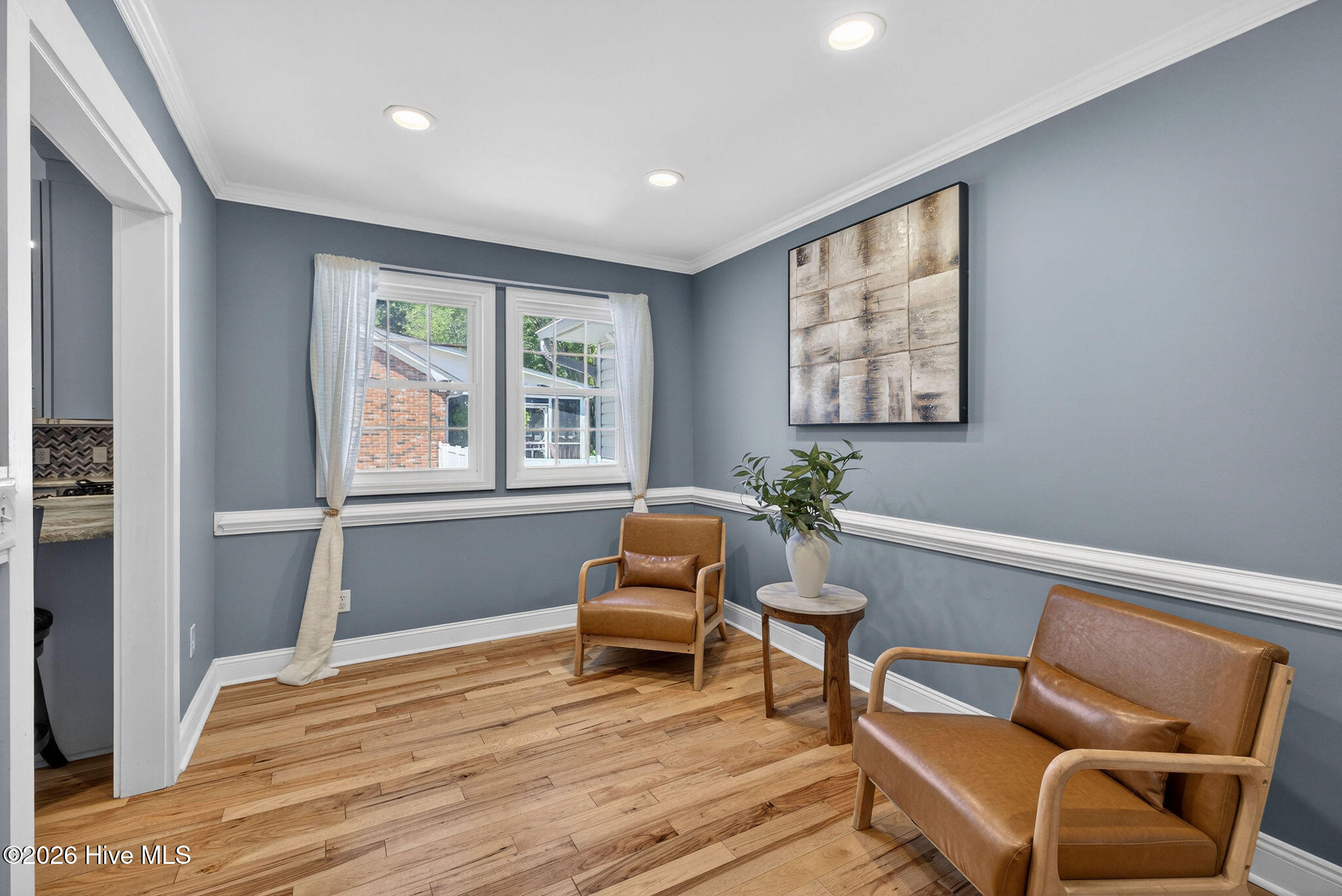 100567485 | Photo 15