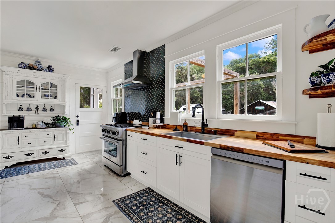 15752 US 17 Highway, Townsend, GA, 31331