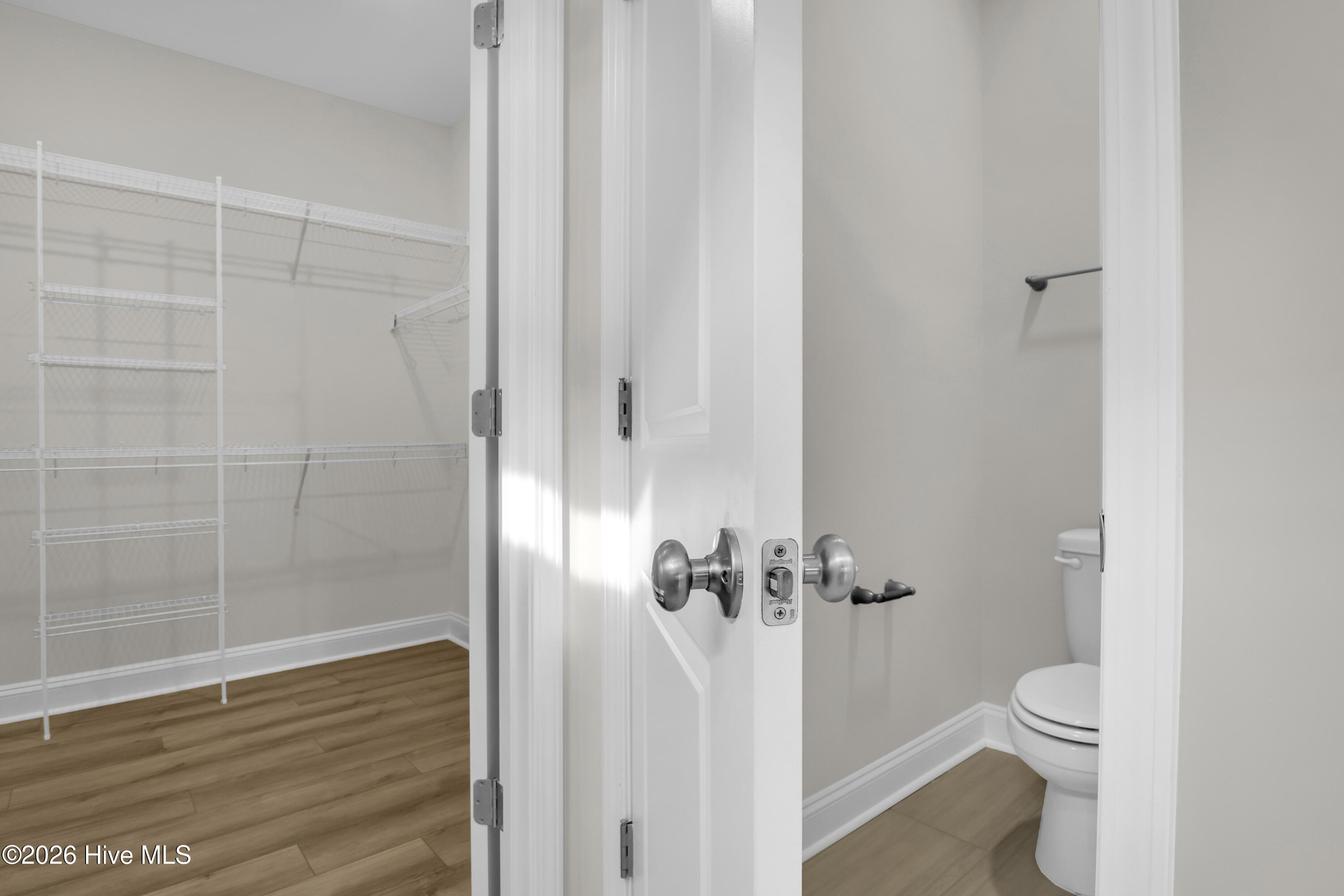 100552791 | Photo 37