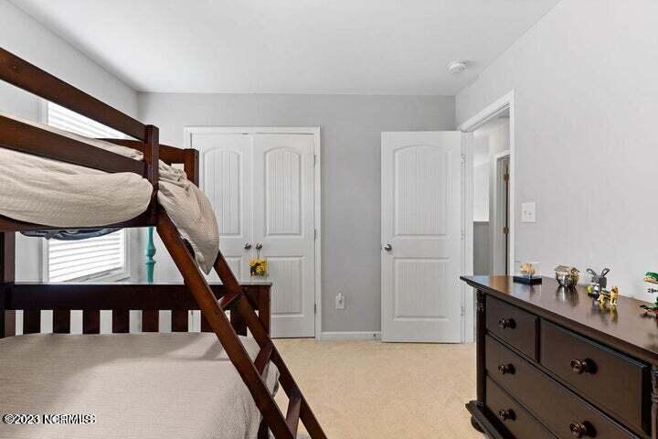 100556108 | Photo 24