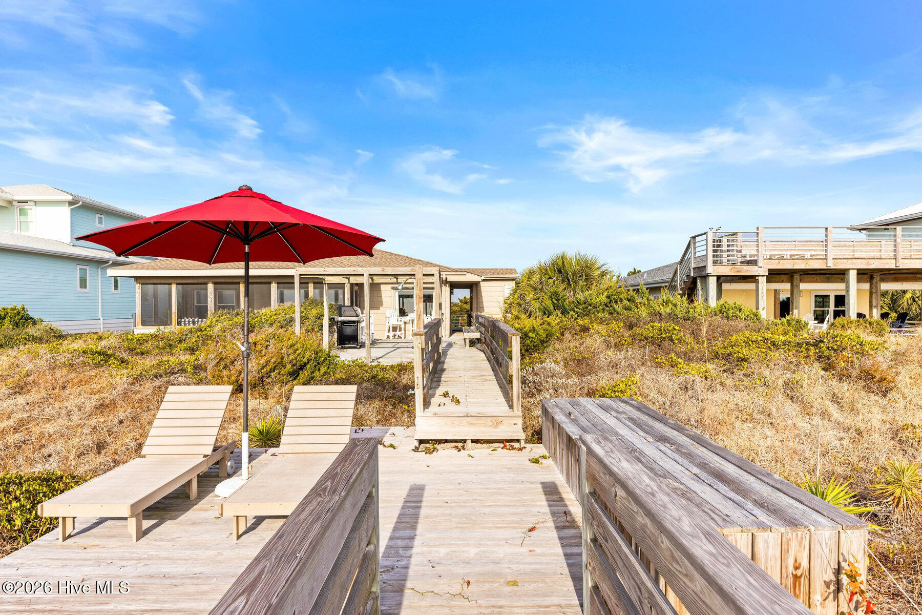 100550434 | Photo 43