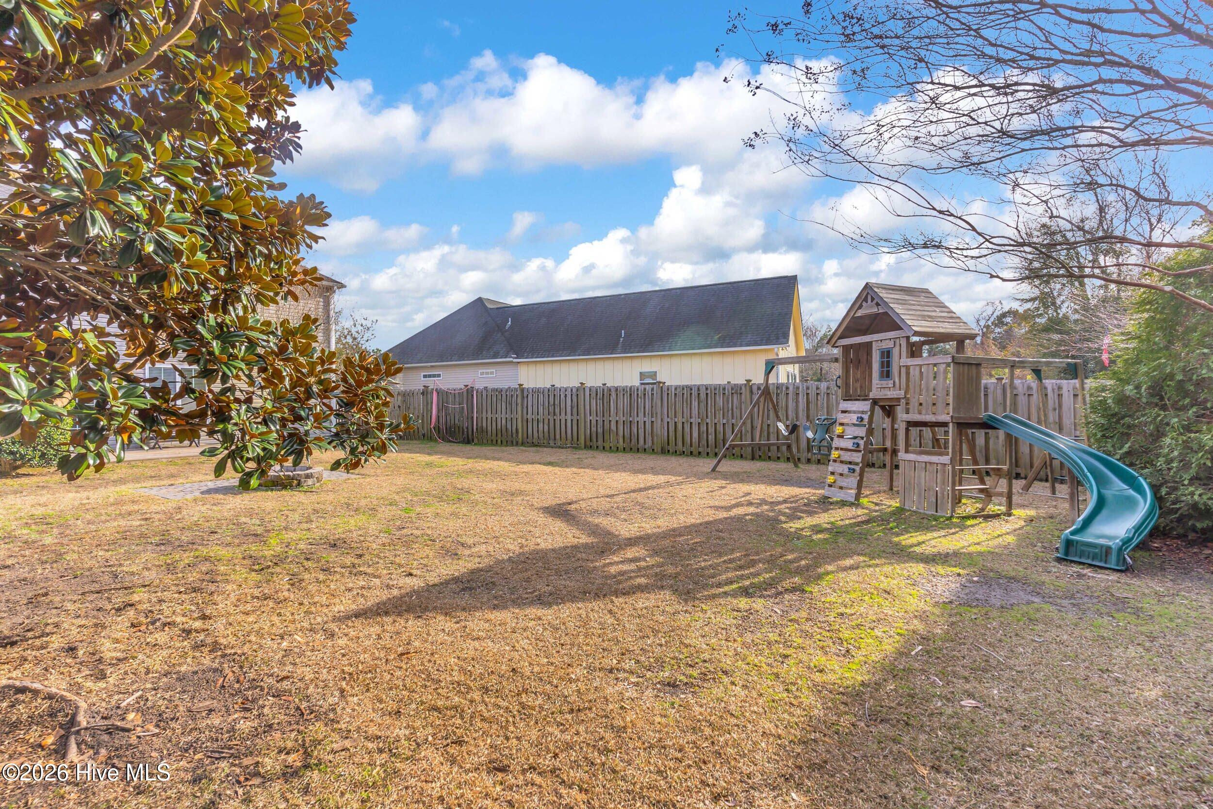 100551550 | Photo 28