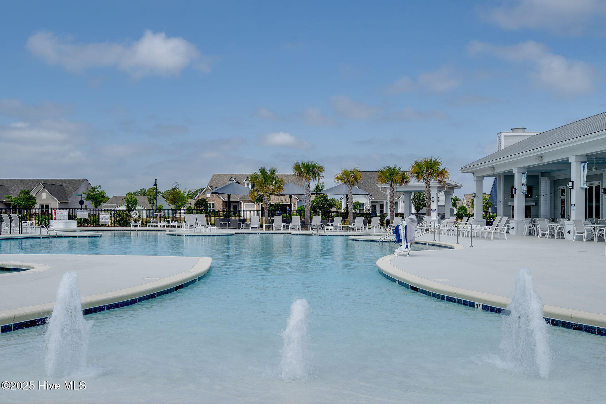 100522757 | Photo 55