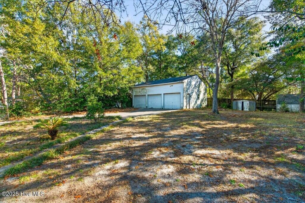 100545243 | Photo 23